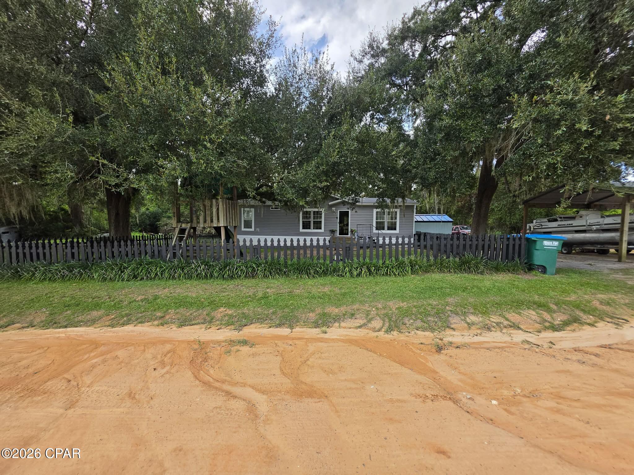 Photo 1 of Sale Pending at 2377 Phillips Rd, Cottondale, FL 32431 | MLS# 795228 | Listing updated on 2026-09-20