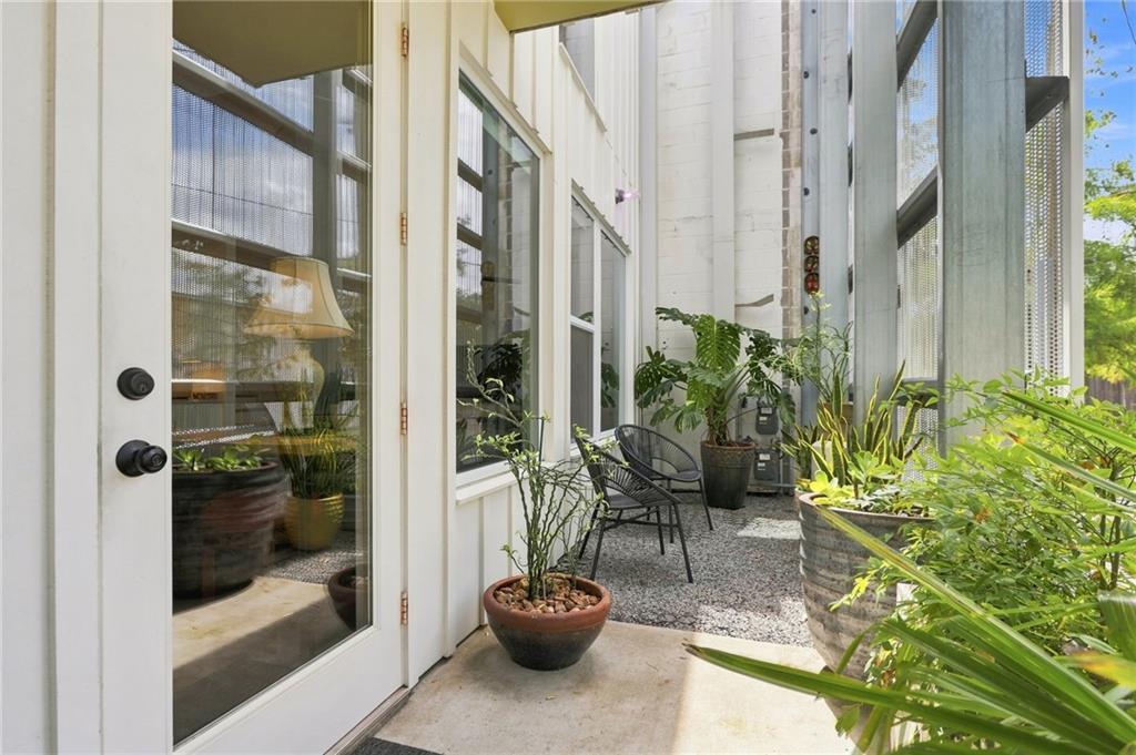 Listing Photo 1 - Condo for sale in building located at 3114Th St Thomas St, New Orleans, LA 70115 - Unit #3114