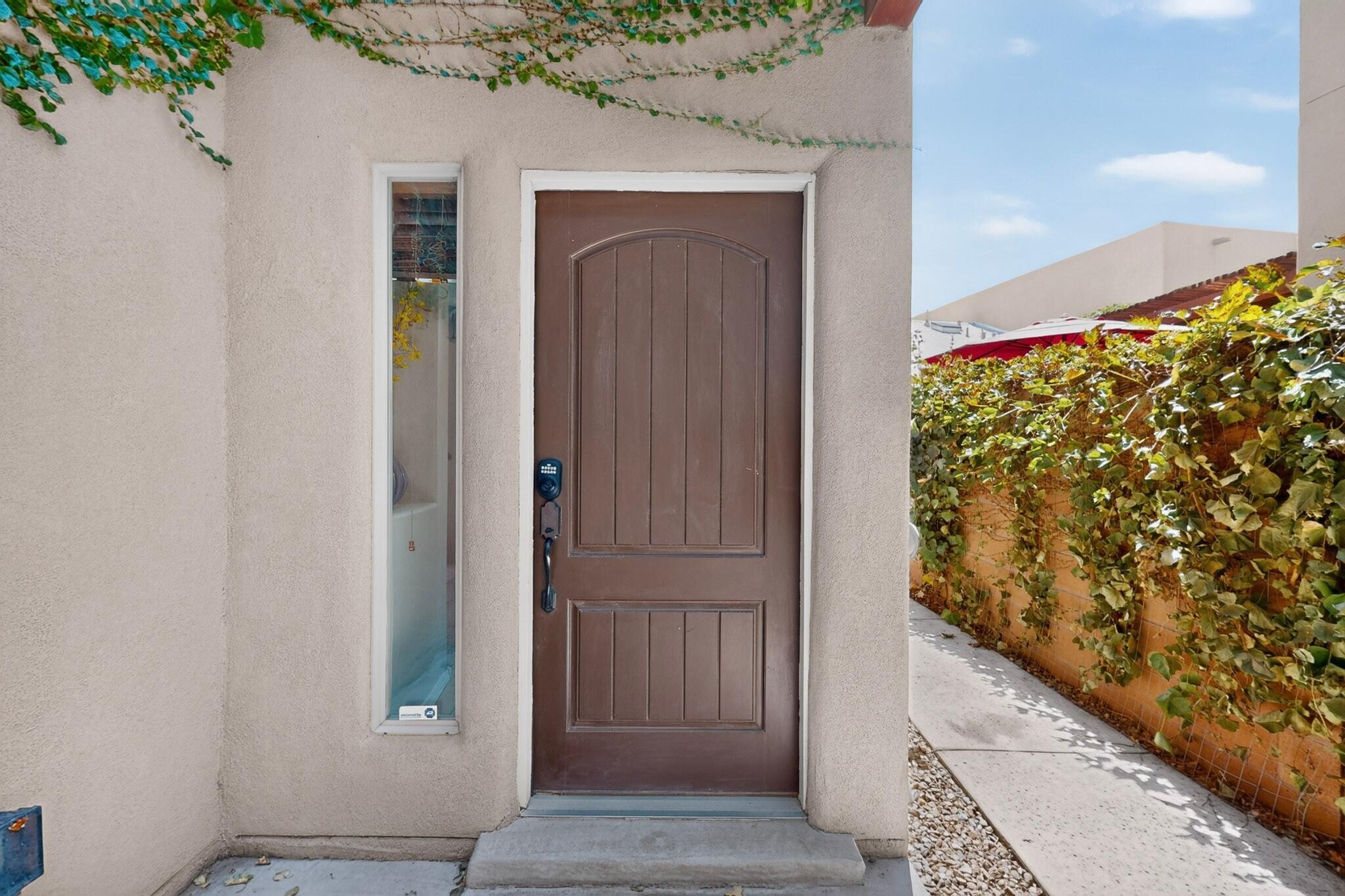 Photo 4 of Townhouse for sale at 1704 Band Saw Pl NW, Albuquerque, NM 87104 | MLS# 1110755 | Listing updated on 2026-09-12