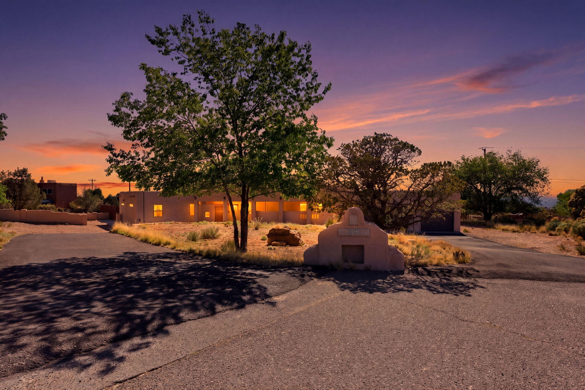 Photo 3 of Single family home for sale at 1724 Quail Run Ct Ne, Albuquerque, NM 87122 | MLS# 1110741 | Listing updated on 2026-09-15
