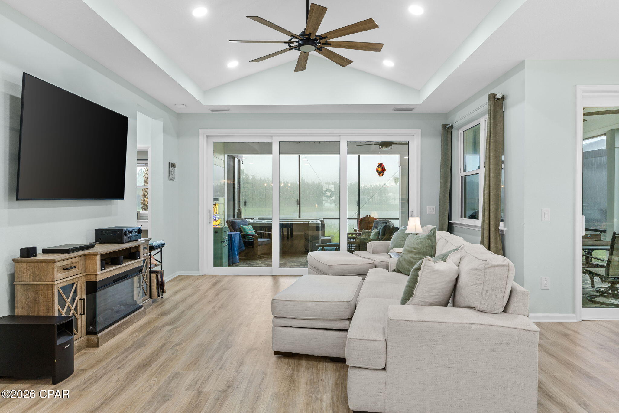 9413 Escape Avenue, Panama City Beach, FL 32413 thumbnail, photo 9 of 79