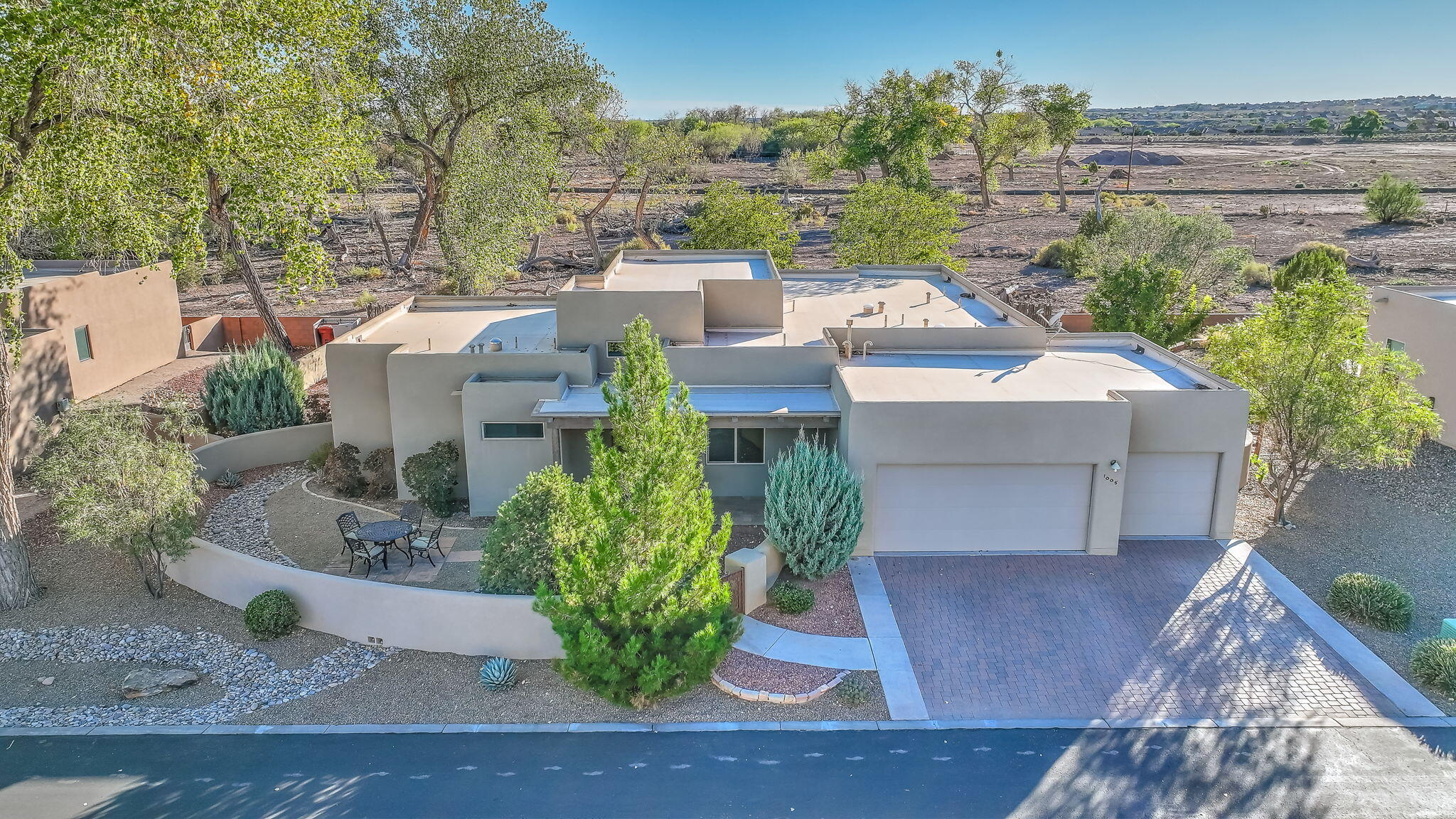 Photo 1 of Single family home for sale at 1005 Avenida Los Suenos, Bernalillo, NM 87004 | MLS# 1110865 | Listing updated on 2026-09-12