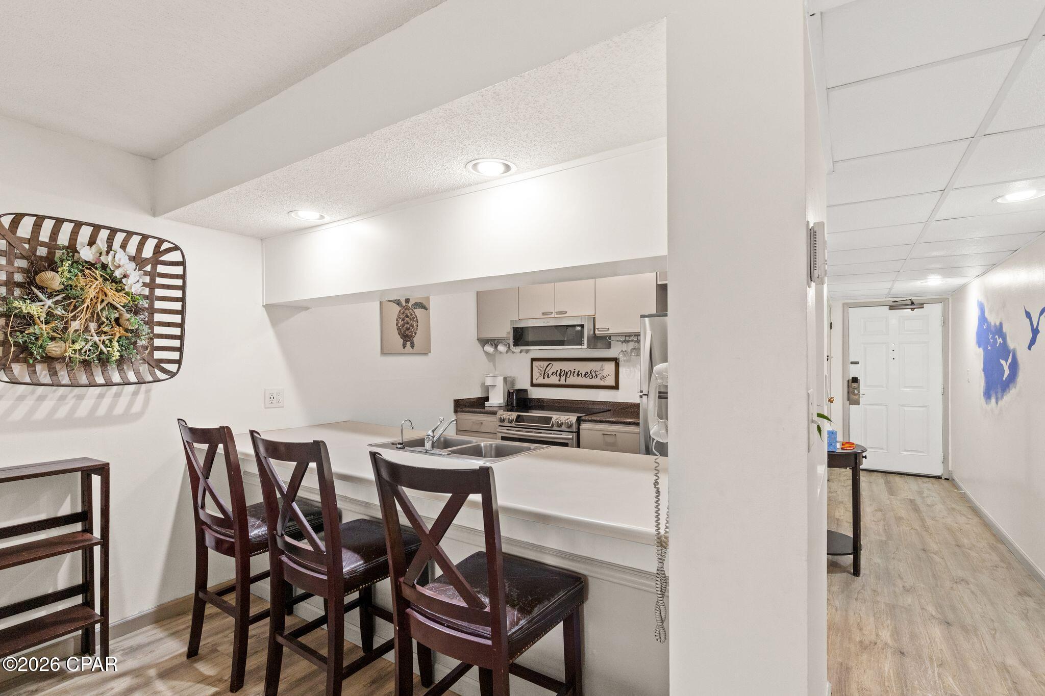 520 N Richard Jackson Boulevard 112, Panama City Beach, FL 32407 thumbnail, photo 4 of 27