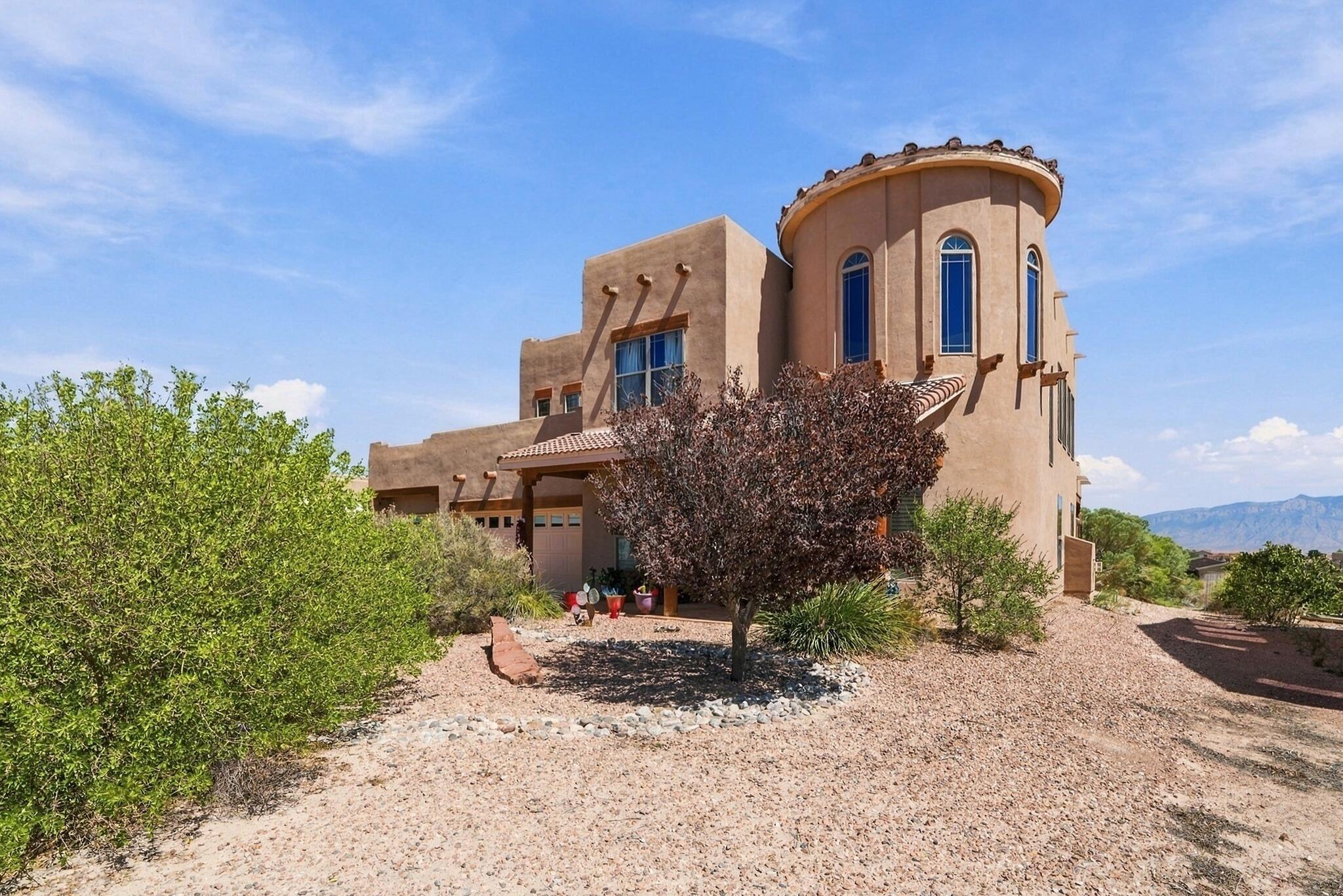 Photo 3 of Single family home for sale at 608 3rd Street Sw, Rio Rancho, NM 87124 | MLS# 1110883 | Listing updated on 2026-09-17