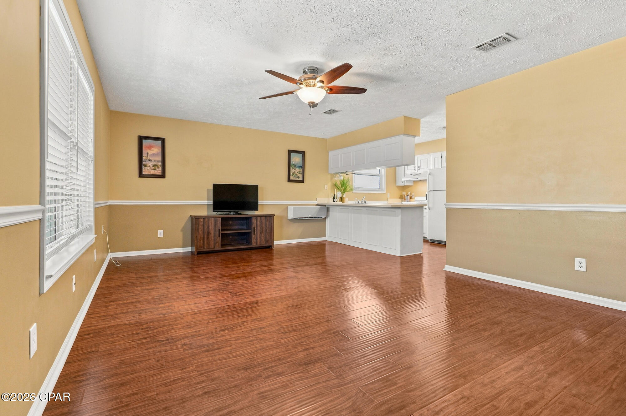 Listing Photo 4 - Condo for sale in building located at 7813 N Lagoon Dr, Panama City, FL 32408 - Unit #4E