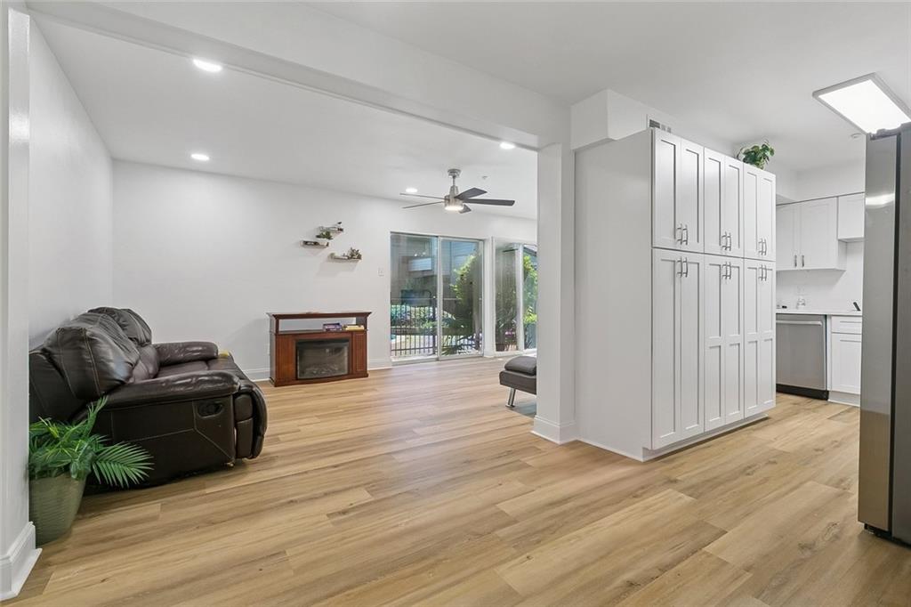 Photo 2 of Condo for sale at 1161 Lake Ave #116, Metairie, LA 70005 | MLS# 2576938 | Listing updated on 2026-09-13