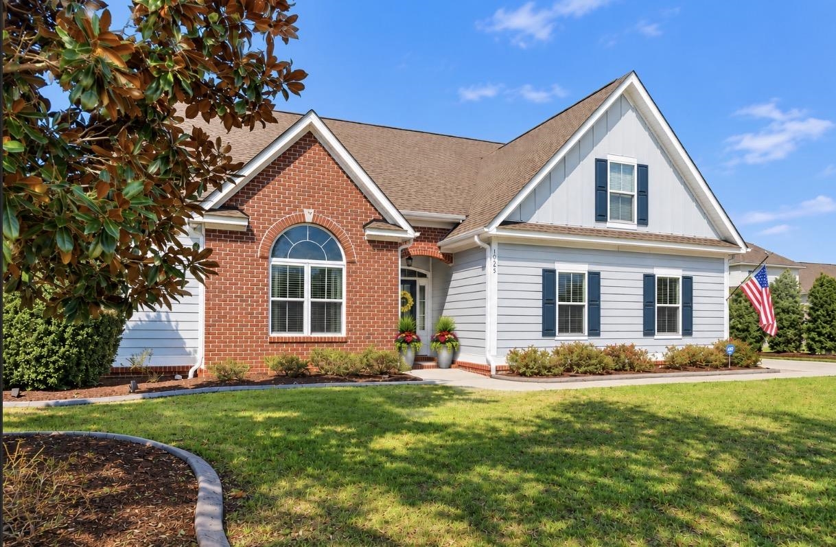 Photo 2 of Single family home for sale at 1025 Limpkin Dr, Conway, SC 29526 | MLS# 2622607 | Listing updated on 2026-10-12