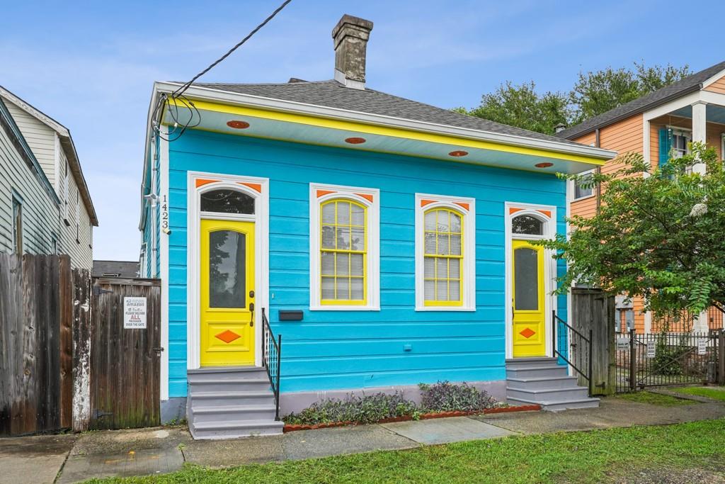 Single family home for sale at 1423 Columbus St, New Orleans, LA 70116 | MLS# 2576954