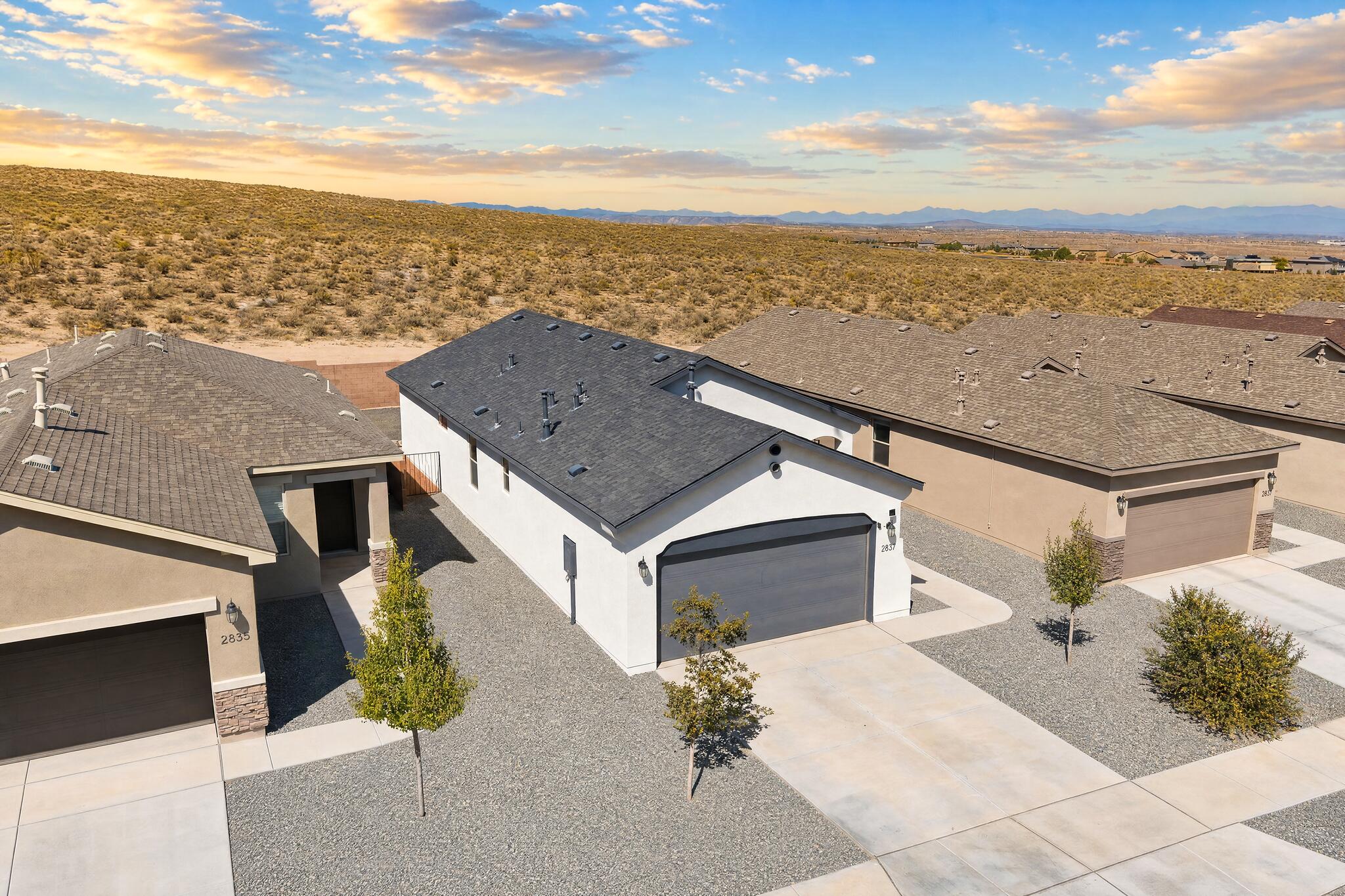 Photo 3 of Single family home for sale at 2831 Cambridge Ave NE, Rio Rancho, NM 87144 | MLS# 1110924 | Listing updated on 2026-09-15