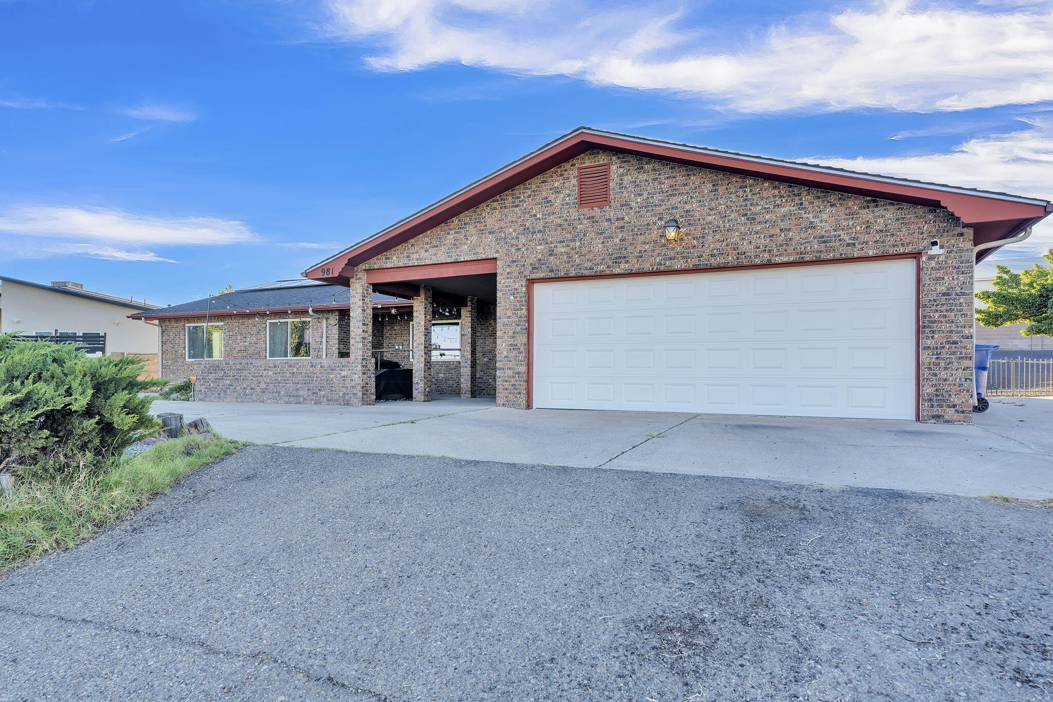 Single family home for sale at 981 Hillside Ct SW, Los Lunas, NM 87031 | MLS# 1110932