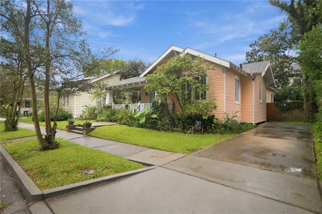Photo 2 of Single family home for sale at 2425 Audubon St, New Orleans, LA 70125 | MLS# 2572313 | Listing updated on 2026-09-17