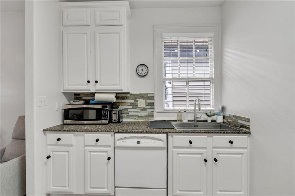 Photo 3 of Multi family home for sale at 3605 07 Calhoun St, New Orleans, LA 70125 | MLS# 2576031 | Listing updated on 2026-09-16