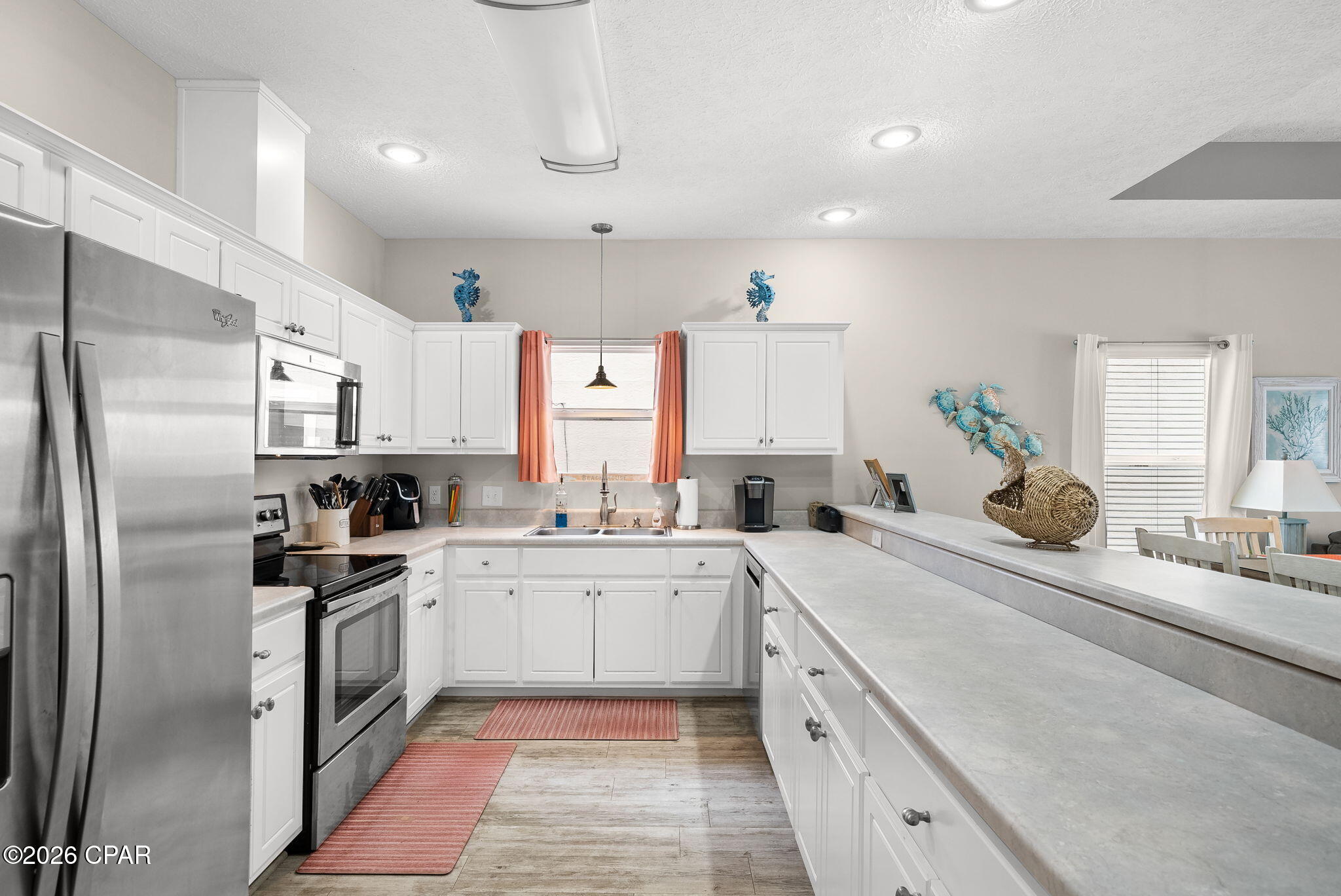 7018 S Lagoon Drive, Panama City Beach, FL 32408 thumbnail, photo 15 of 74