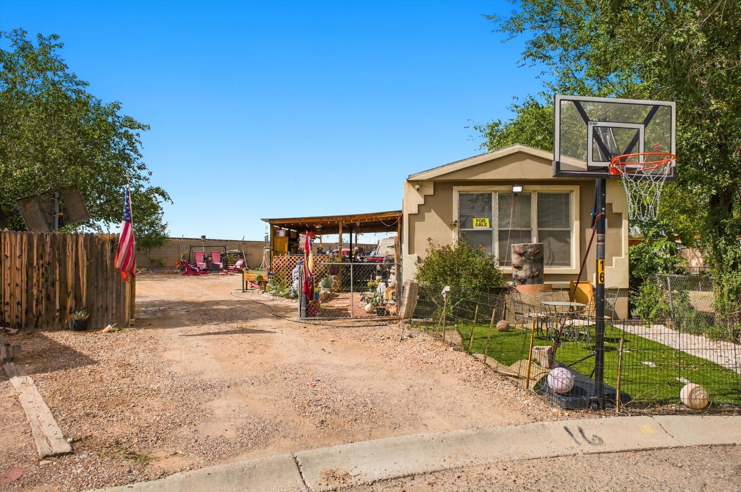 Photo 3 of Manufactured home for sale at 2911 Ervien Ln Sw #16, Albuquerque, NM 87121 | MLS# 1110987 | Listing updated on 2026-09-29