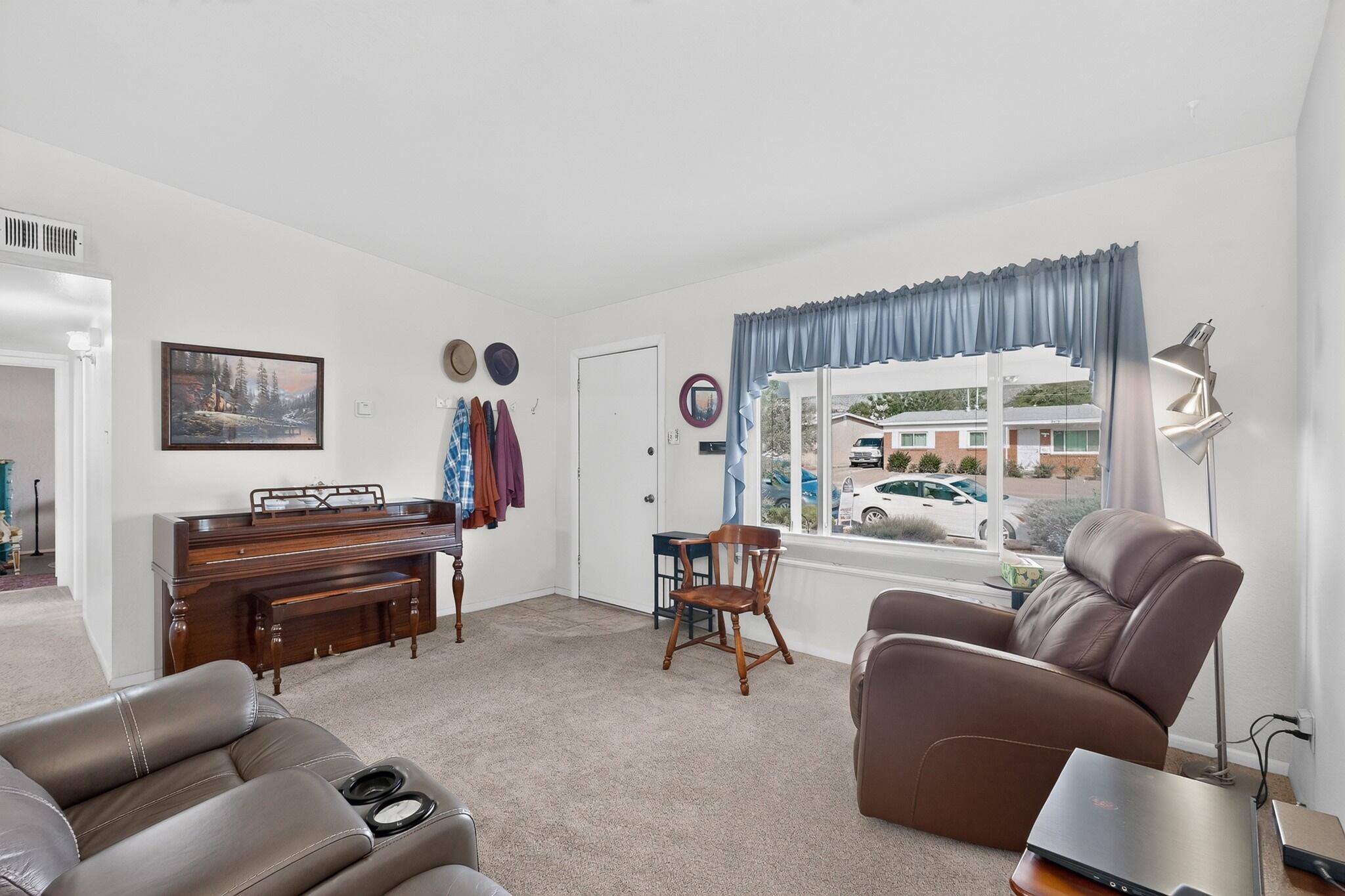 Photo 1 of Single family home for sale at 713 Claudine St NE, Albuquerque, NM 87123 | MLS# 1110990 | Listing updated on 2026-09-18
