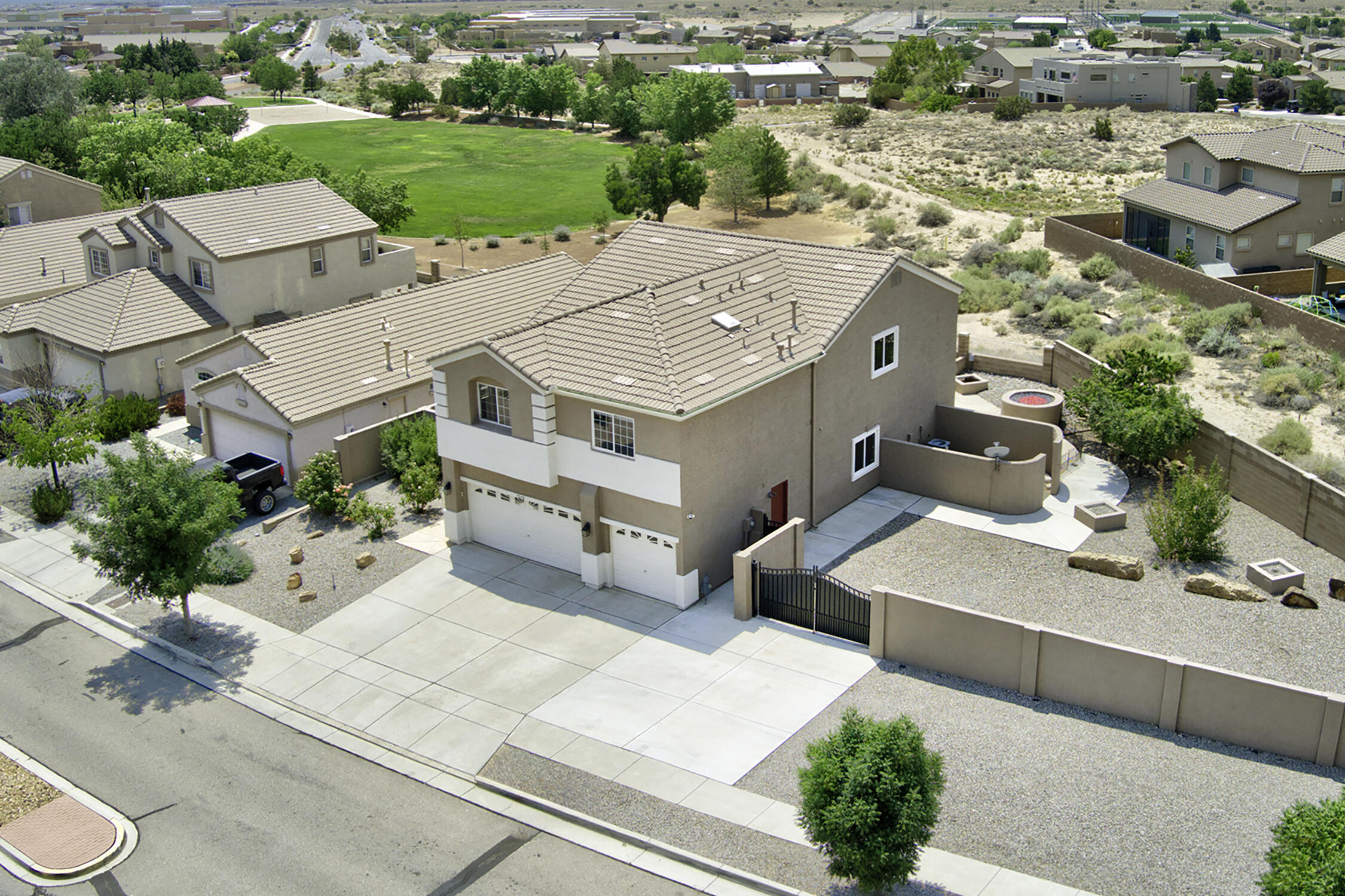 Property photo 4