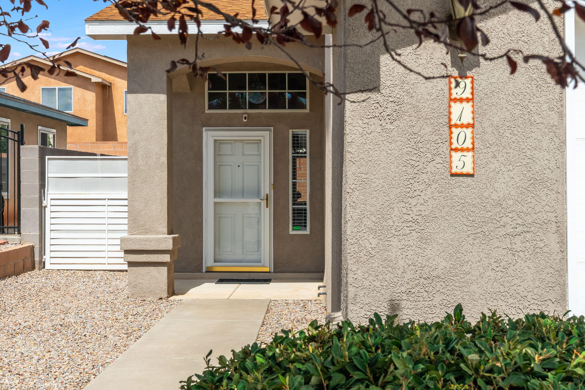 Photo 2 of Single family home for sale at 9105 Rialto Ave Sw, Albuquerque, NM 87121 | MLS# 1111011 | Listing updated on 2026-09-18