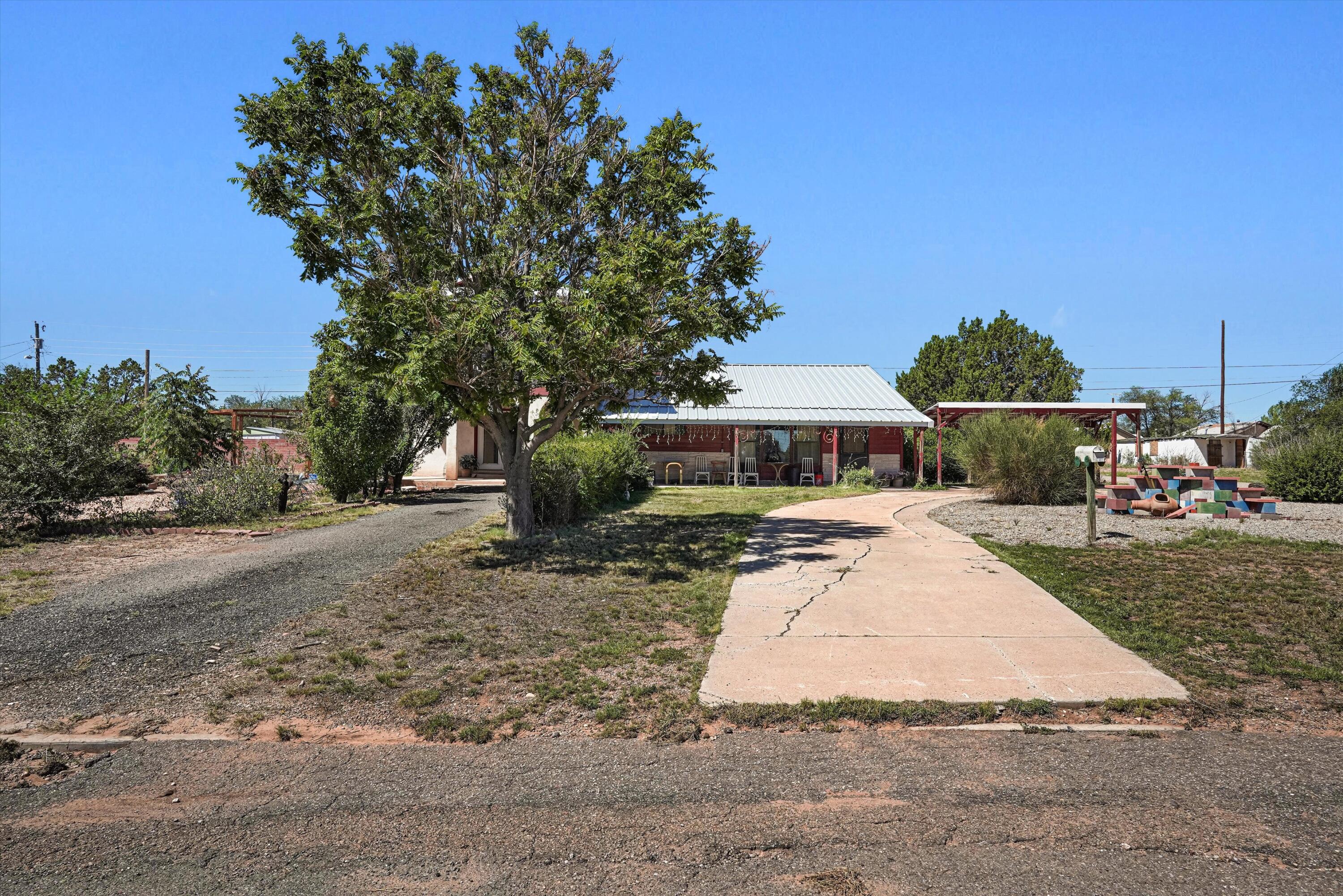 Photo 2 of Single family home for sale at 211 N Ripley Ave, Mountainair, NM 87036 | MLS# 1111030 | Listing updated on 2026-09-16