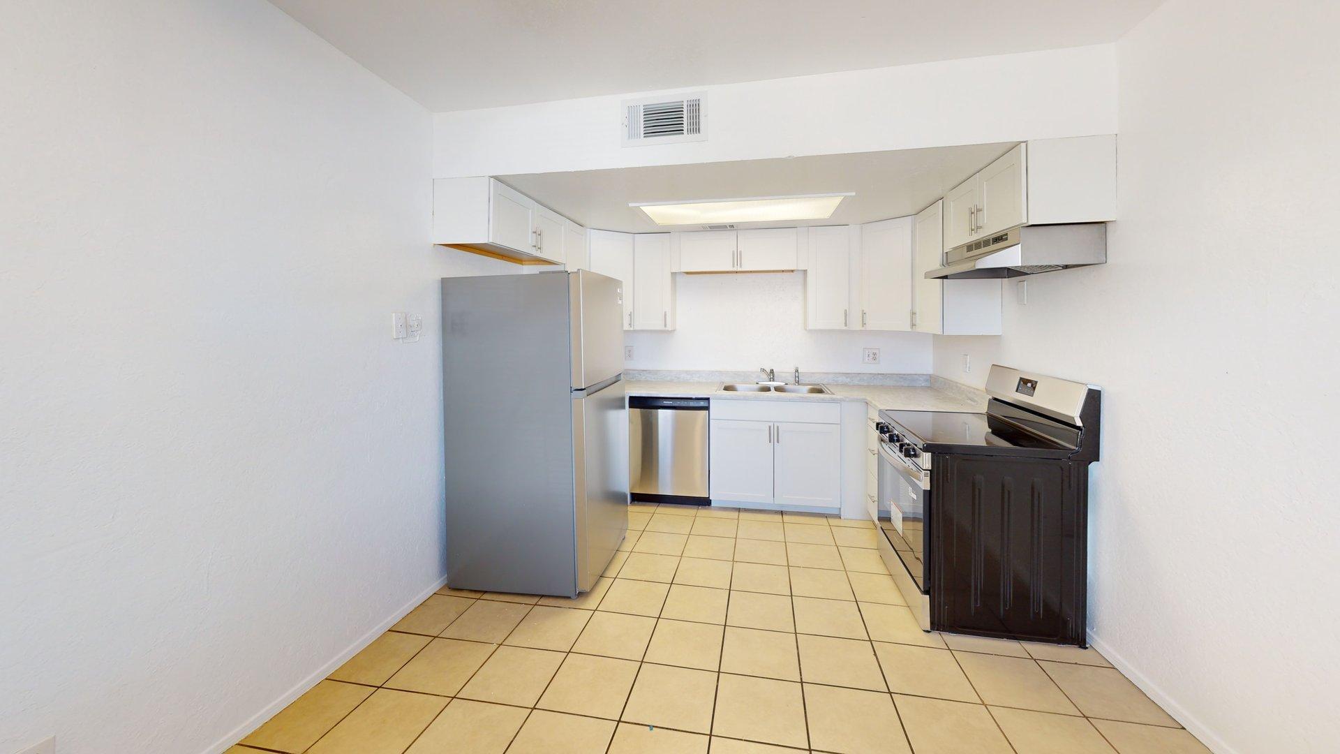 Photo 3 of Multi family home for sale at 1000 Meadowlark Ct Se, Rio Rancho, NM 87124 | MLS# 1111034 | Listing updated on 2026-09-17