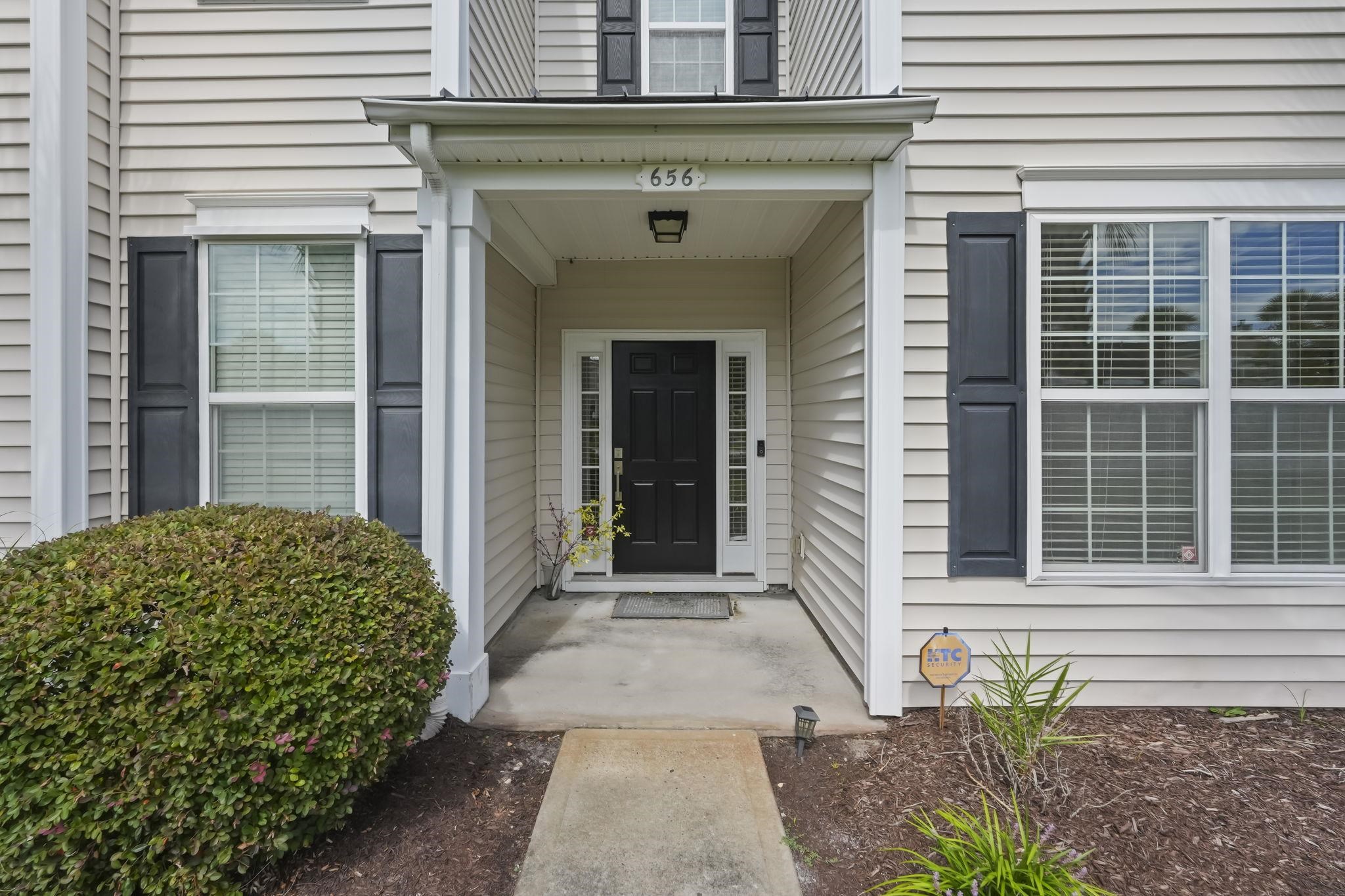 Photo 3 of Townhouse for sale at 656 Pistoia Ln #304, Myrtle Beach, SC 29579 | MLS# 2622899 | Listing updated on 2026-09-16