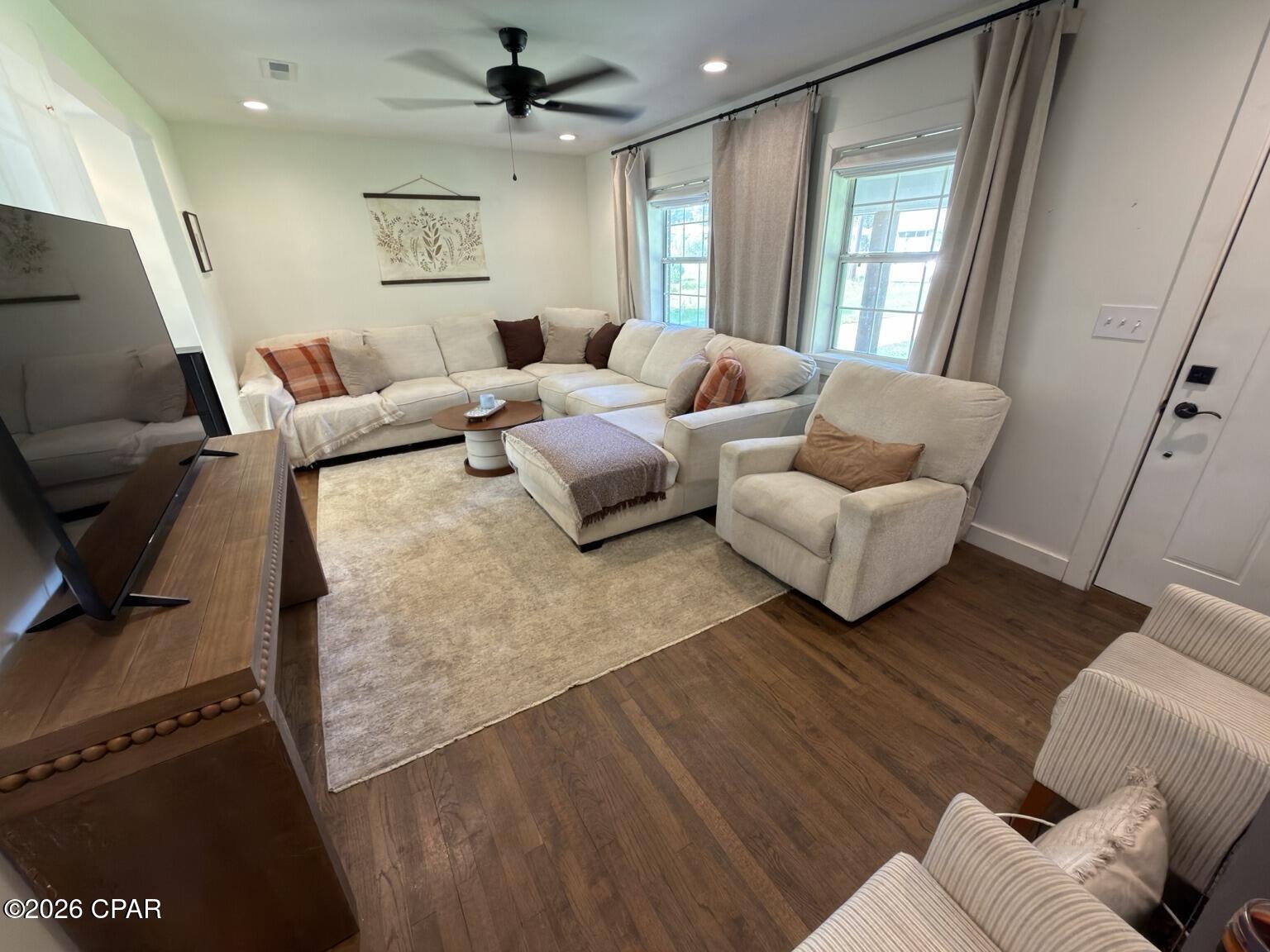 Photo 2 of Sale Pending at 2994 Park St, Marianna, FL 32446 | MLS# 795478 | Listing updated on 2026-09-20