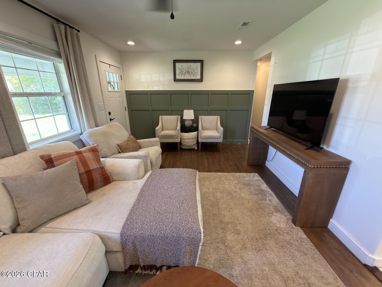 Photo 3 of Sale Pending at 2994 Park St, Marianna, FL 32446 | MLS# 795478 | Listing updated on 2026-09-21