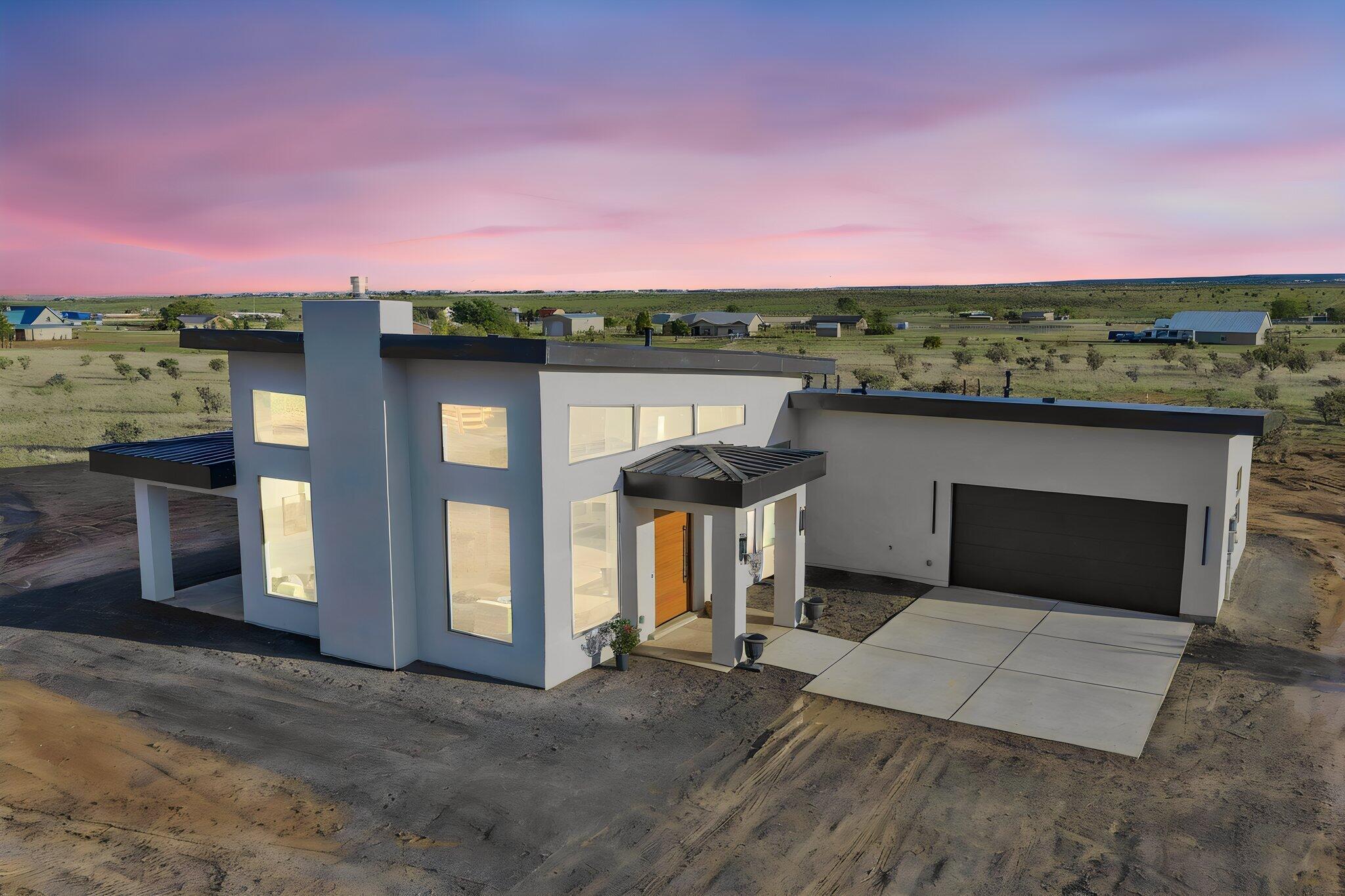 Photo 3 of Single family home for sale at 4 Cleveland Rd, Edgewood, NM 87015 | MLS# 1111090 | Listing updated on 2026-10-03