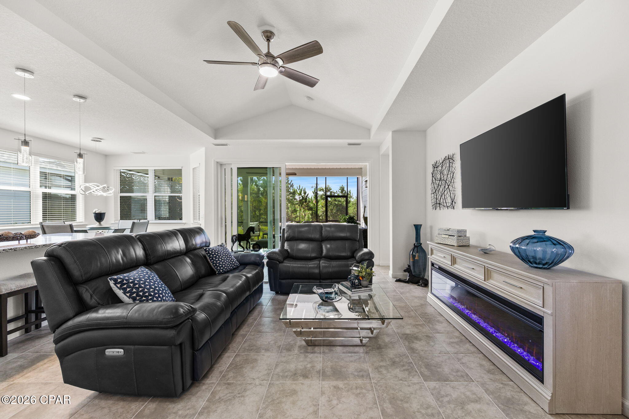 9312 Escape Avenue, Panama City Beach, FL 32413 thumbnail, photo 14 of 58