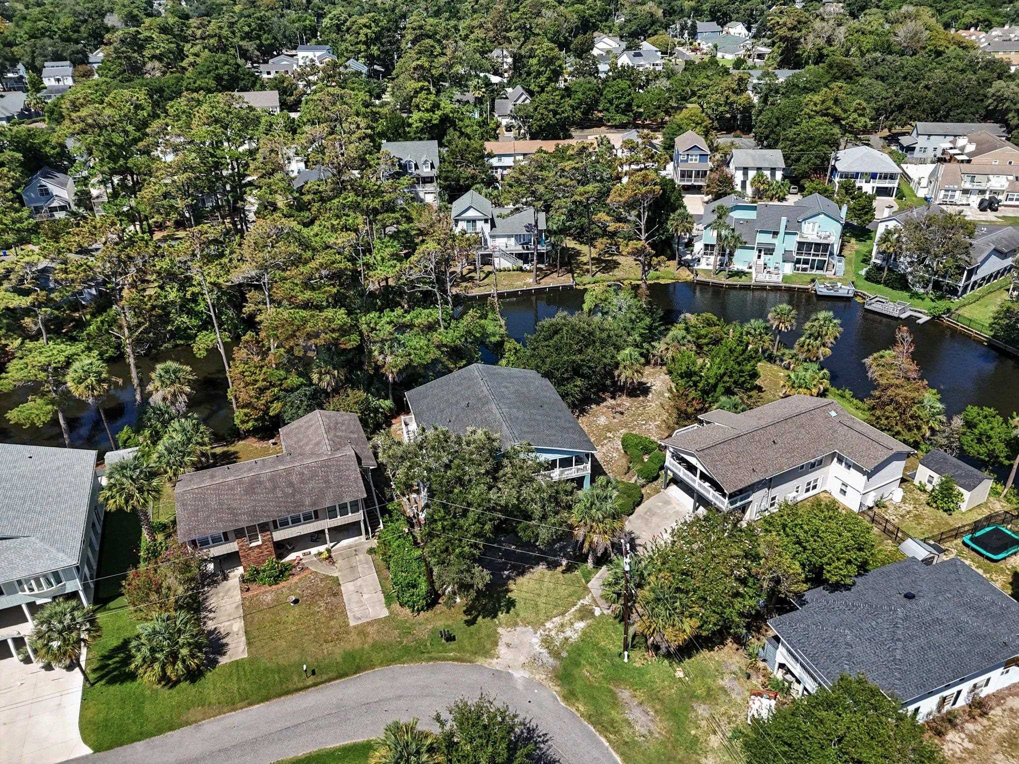 Photo 3 of Single family home for sale at 116 Lake Ct, Myrtle Beach, SC 29575 | MLS# 2622968 | Listing updated on 2026-10-01
