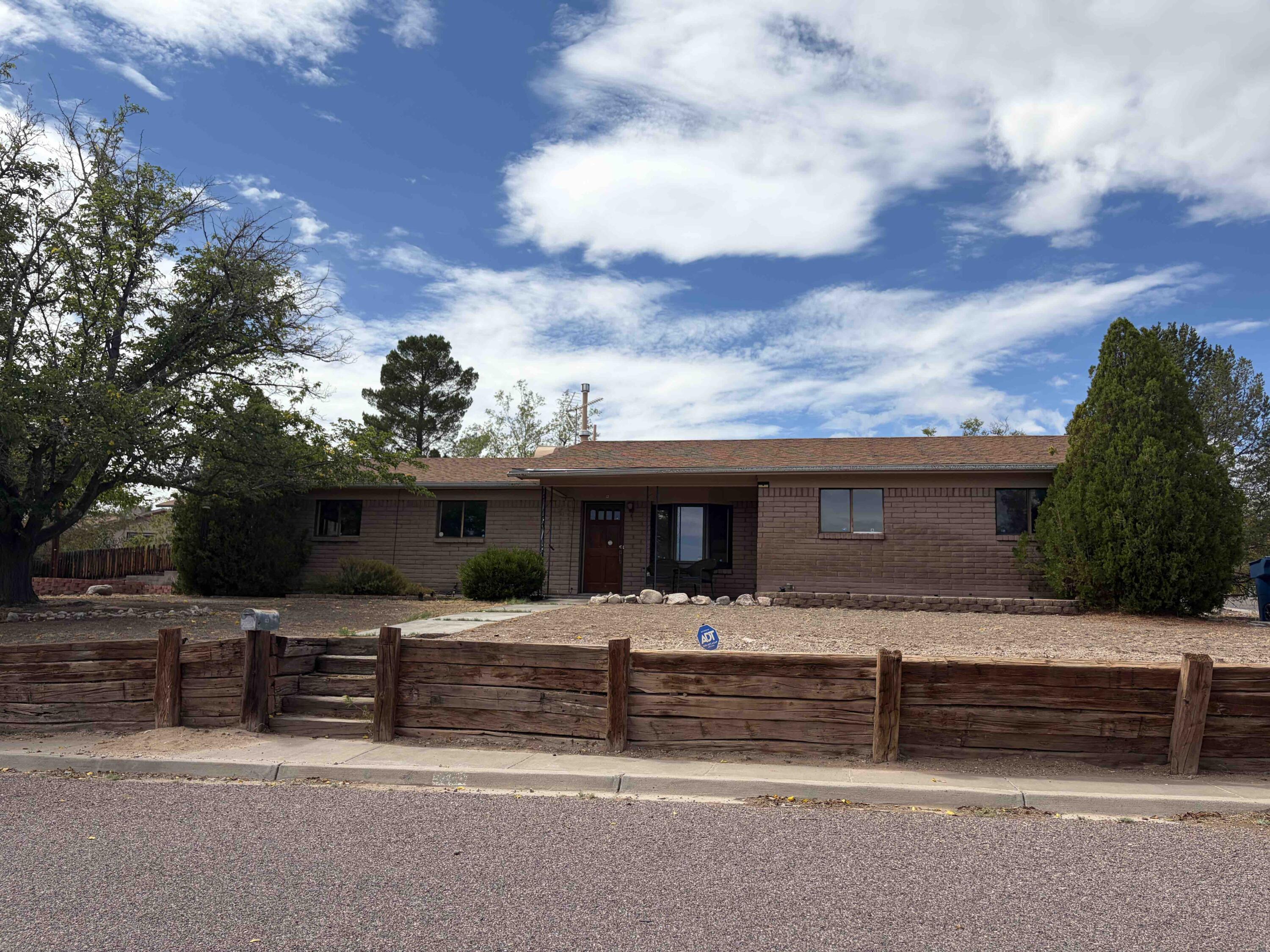Photo 1 of Single family home for sale at 123 Garden Cir, Socorro, NM 87801 | MLS# 1111120 | Listing updated on 2026-09-18