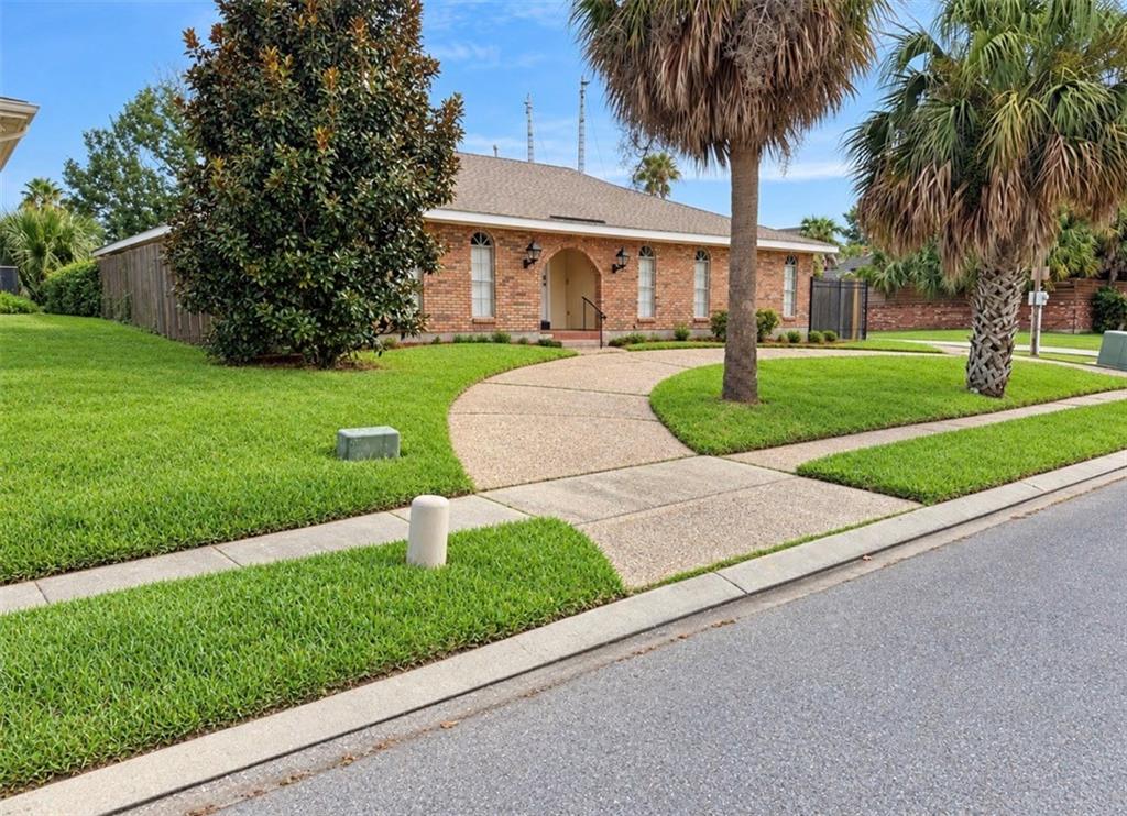 Photo 3 of Single family home for sale at 4434 Francesco Rd, New Orleans, LA 70129 | MLS# 2576942 | Listing updated on 2026-10-10