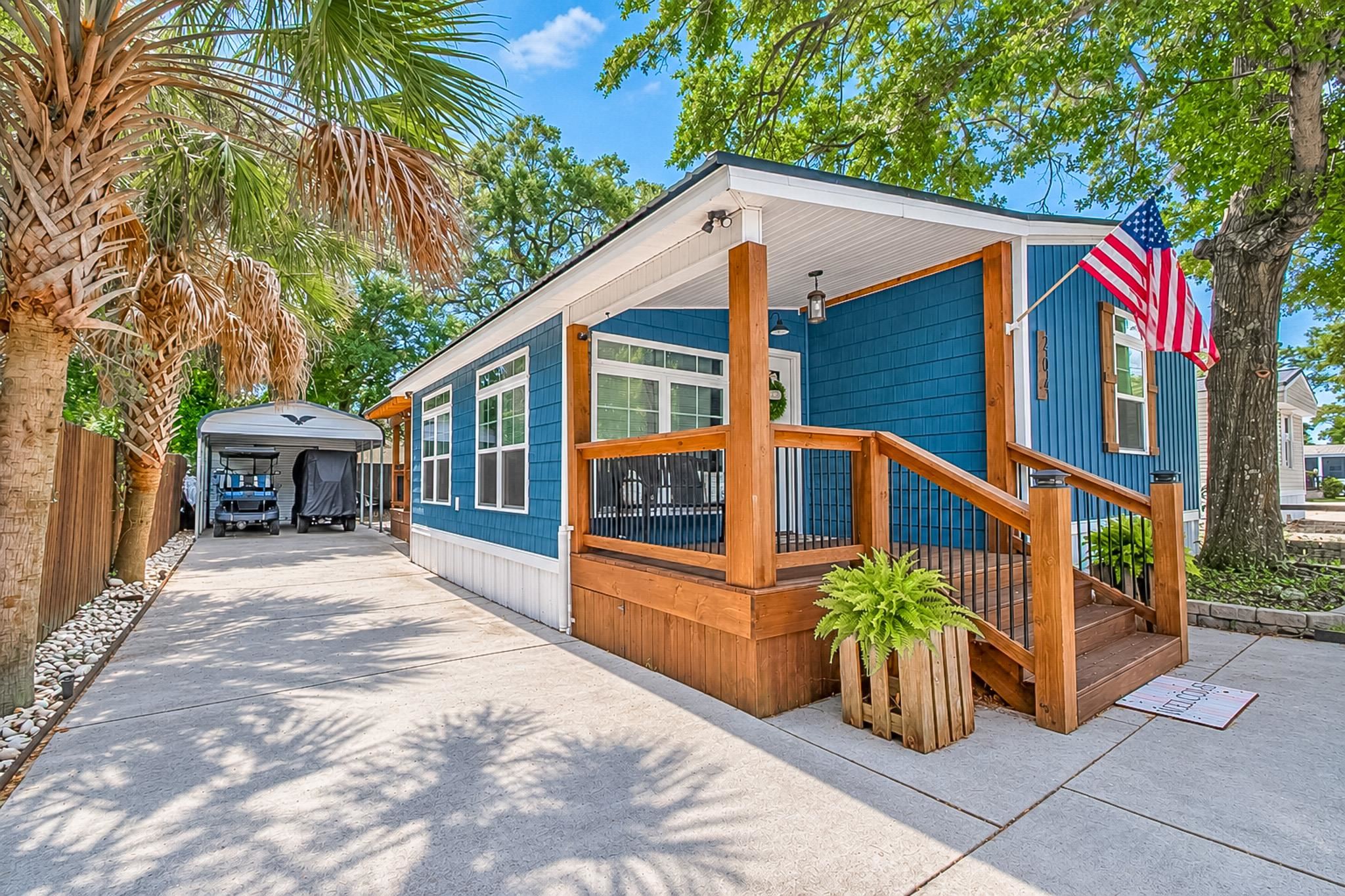 Photo 1 of Sale Pending at 9700 Kings Rd, Myrtle Beach, SC 29572 | MLS# 2623015 | Listing updated on 2026-10-07