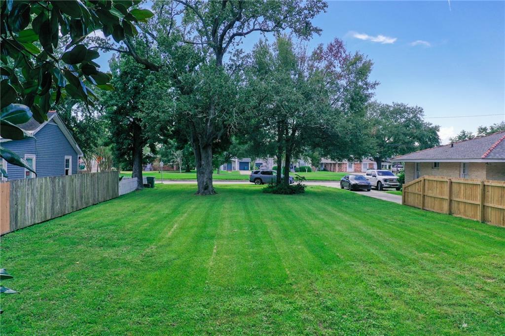 Land for sale at 207 Transcontinental Dr, Metairie, LA 70001 | MLS# 2577760