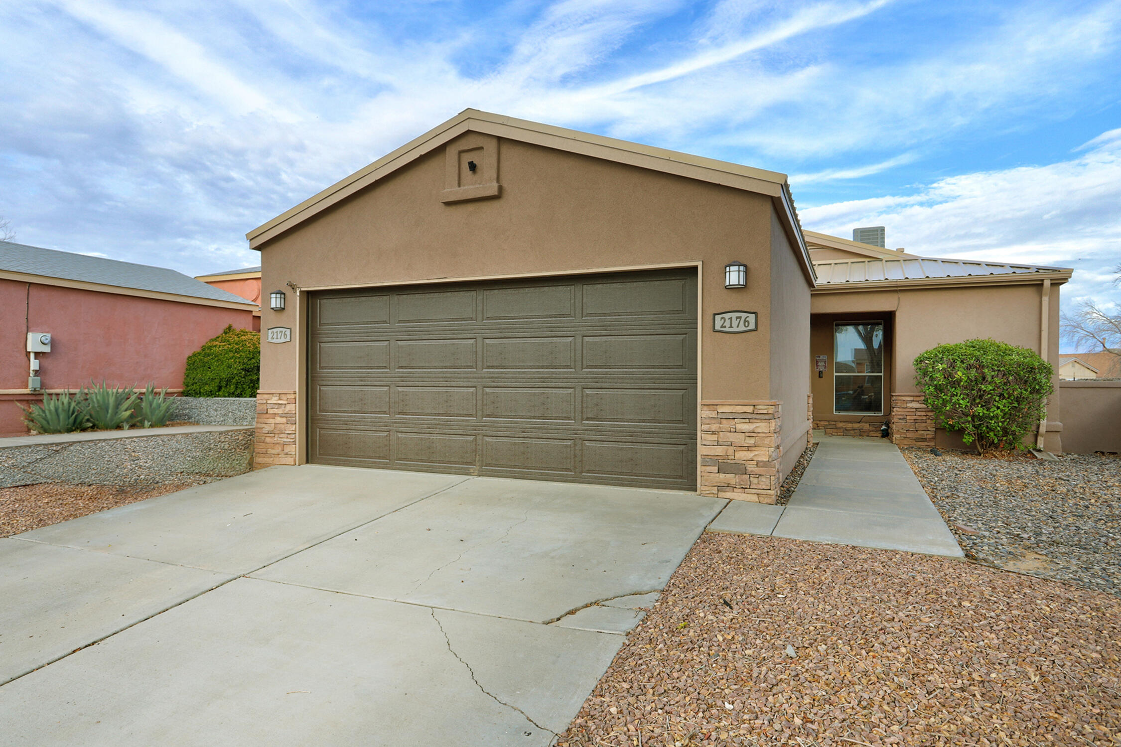 2176 High Desert Circle NE