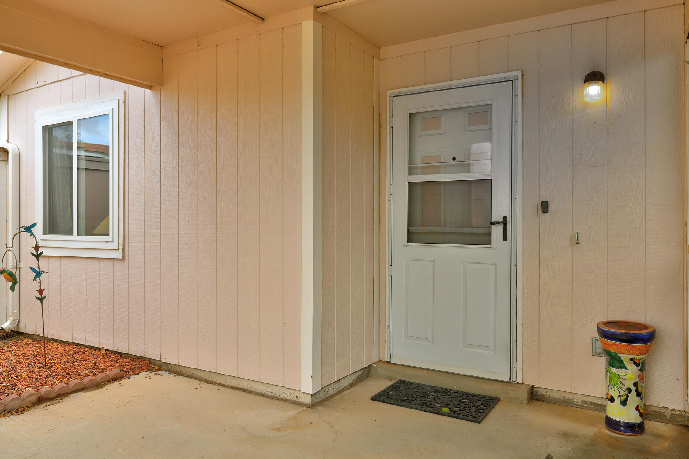 Photo 3 of Single family home for sale at 166 Coral Dr Ne, Rio Rancho, NM 87124 | MLS# 1111174 | Listing updated on 2026-09-18