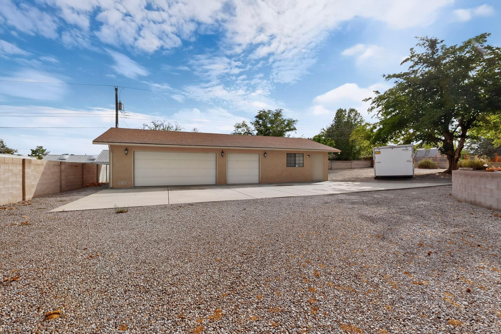 Photo 1 of Single family home for sale at 3804 33rd Circle SE, Rio Rancho, NM 87124 | MLS# 1111178 | Listing updated on 2026-09-18