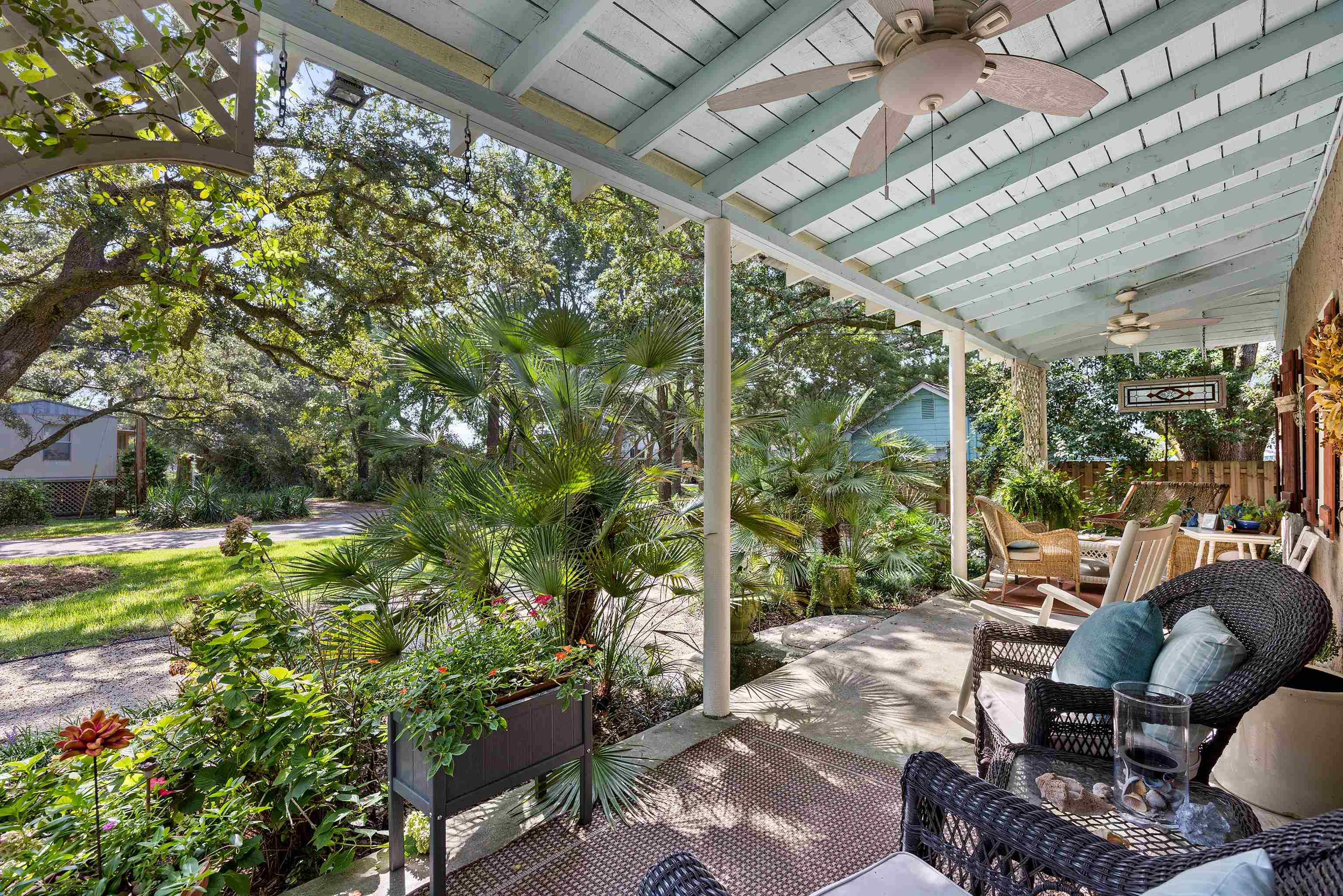 Photo 4 of Sale Pending at 554 Blockade Dr, Pawleys Island, SC 29585 | MLS# 2623159 | Listing updated on 2026-09-27
