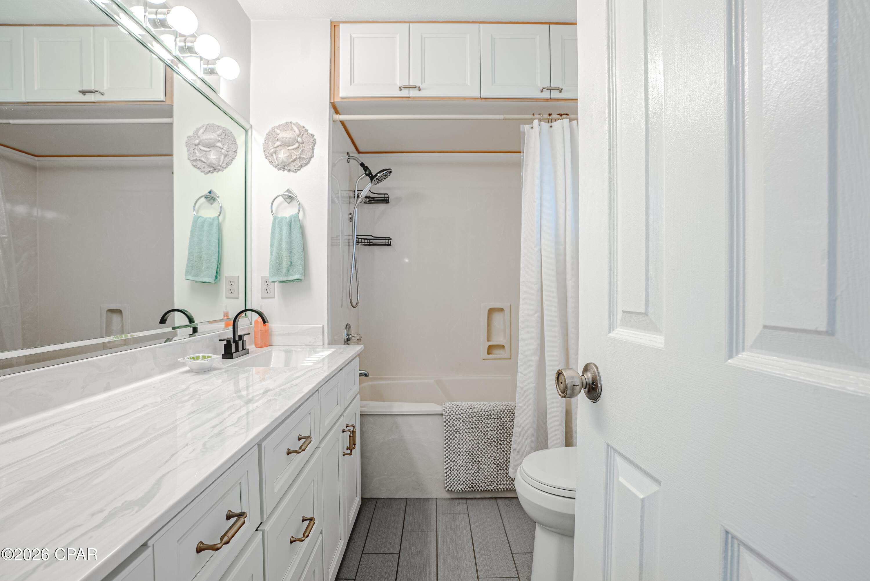 1 Dolphin Lane, Panama City Beach, FL 32408 thumbnail, photo 20 of 57