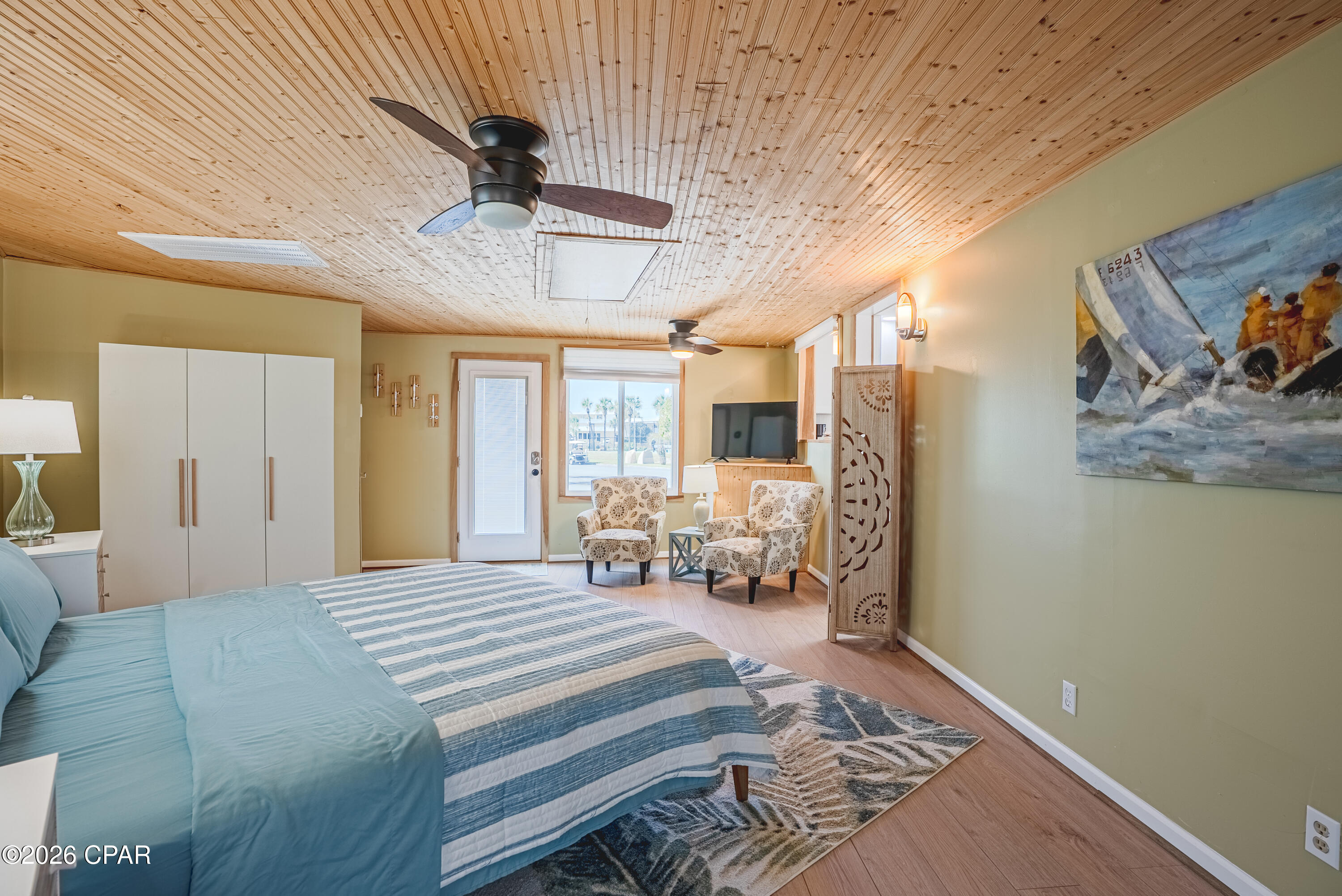 Photo 1 of Single family home for sale at 1 Dolphin Ln, Panama City, FL 32408 | MLS# 795595 | Listing updated on 2026-09-18