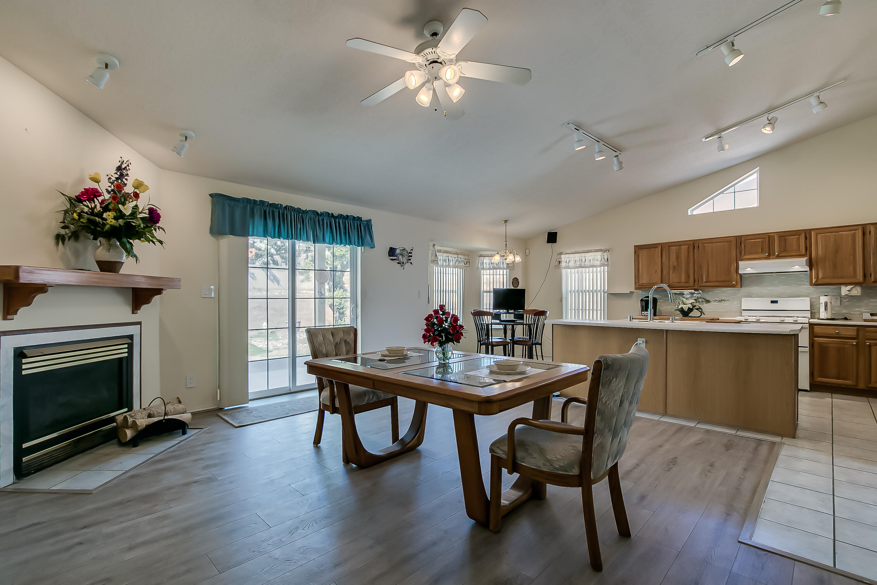 Photo 4 of Single family home for sale at 701 Chaps Rd SE, Rio Rancho, NM 87124 | MLS# 1111231 | Listing updated on 2026-09-23