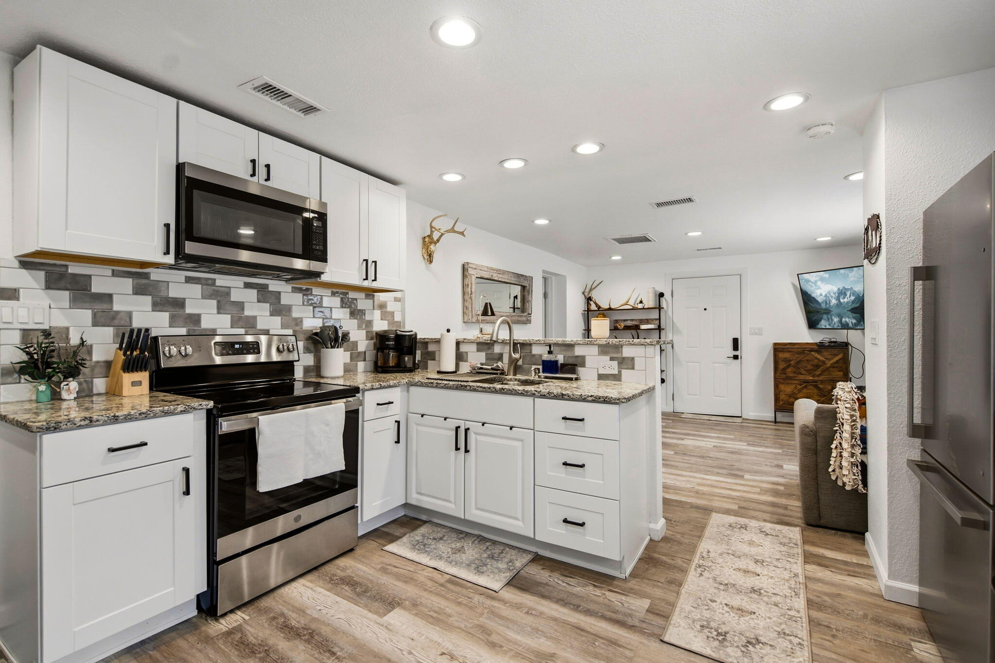 Photo 3 of Single family home for sale at 400 W Calle Del Banco # A, Bernalillo, NM 87004 | MLS# 1111238 | Listing updated on 2026-09-30