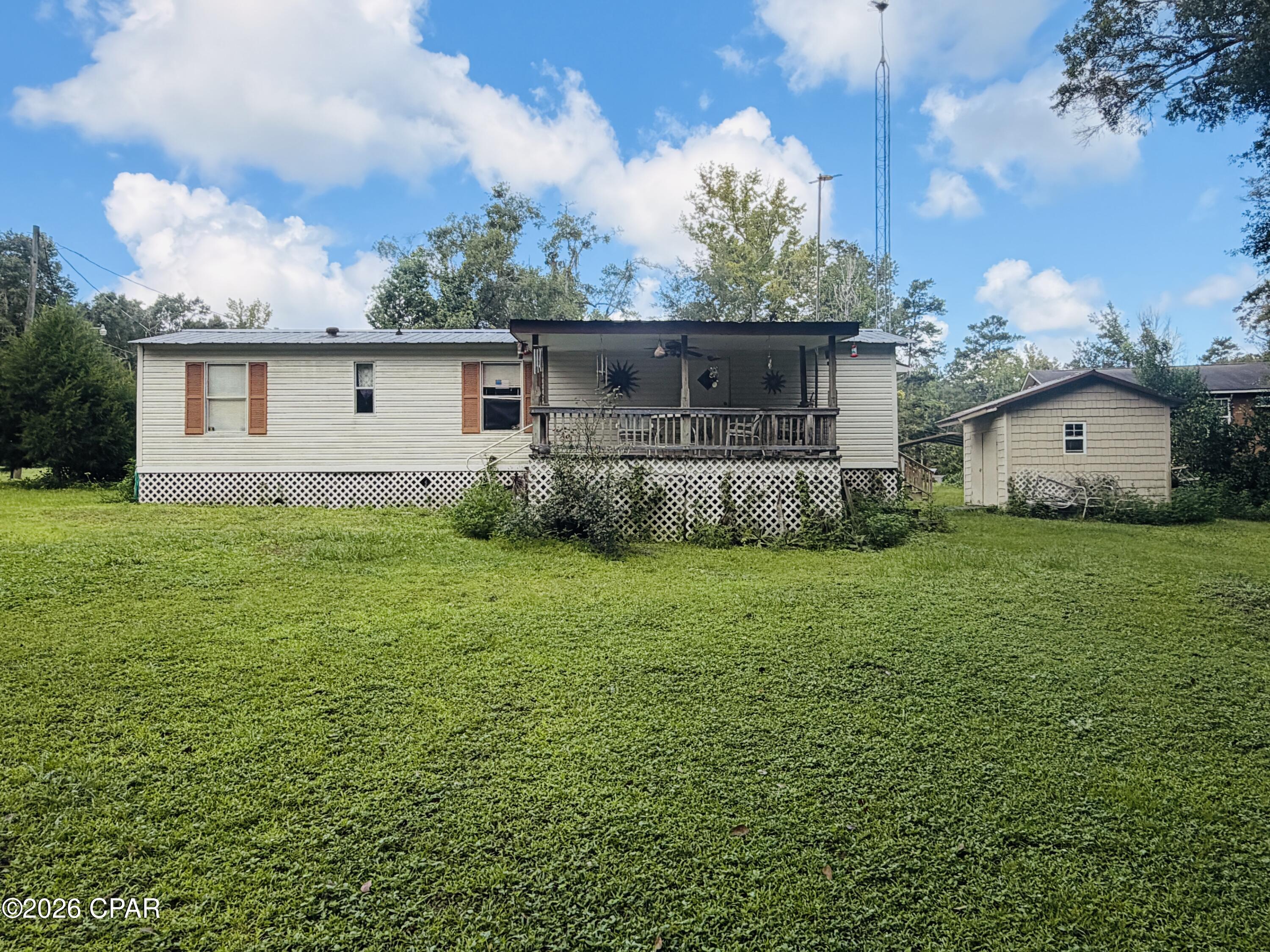 Photo 1 of Manufactured home for sale at 129 Ridgecrest Ln, Wewahitchka, FL 32465 | MLS# 795619 | Listing updated on 2026-09-19