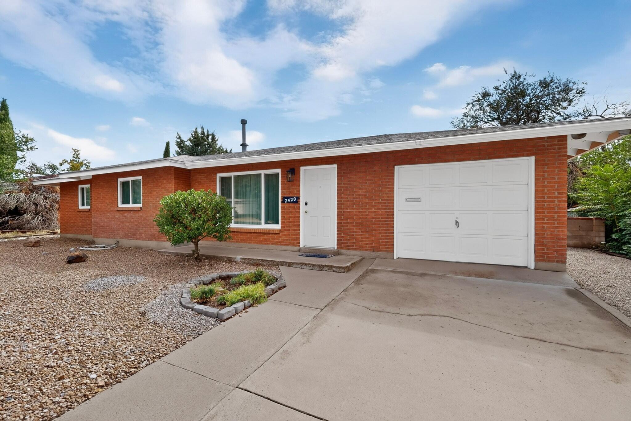 Photo 2 of Single family home for sale at 2420 Stevens Dr NE, Albuquerque, NM 87112 | MLS# 1111249 | Listing updated on 2026-10-21