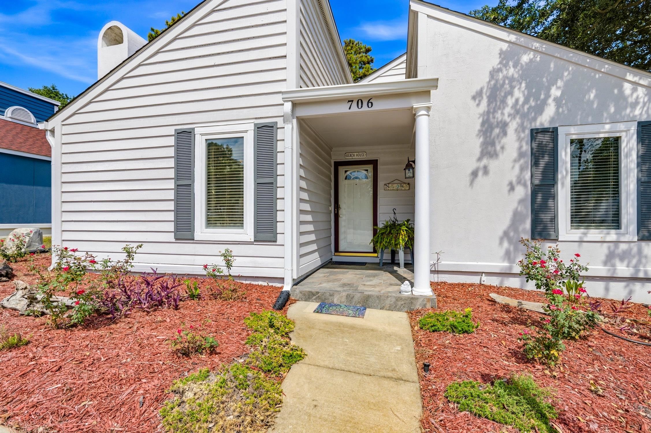 Photo 3 of Single family home for sale at 706 Jerdon Cir, North Myrtle Beach, SC 29582 | MLS# 2623216 | Listing updated on 2026-09-21