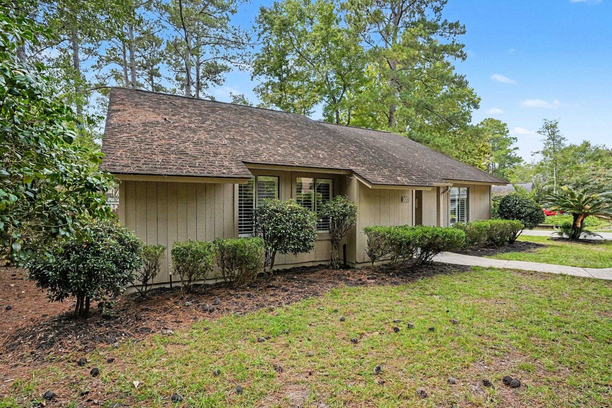 Single family home for sale at 100 Hickory Dr, Conway, SC 29526 | MLS# 2623225