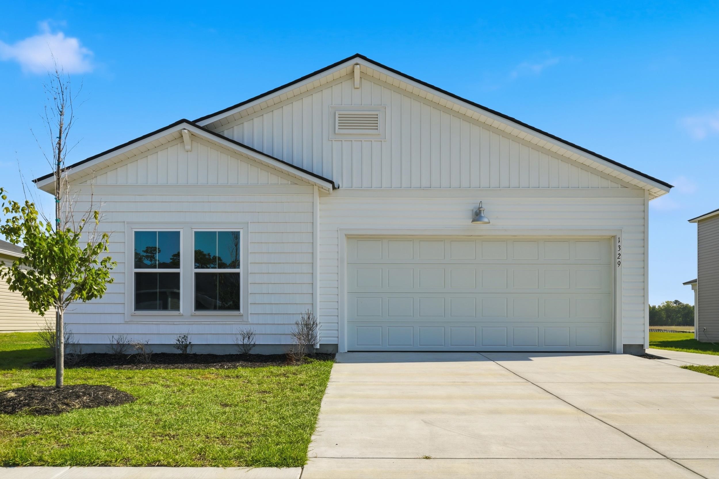 Single family home for sale at 1329 Palm Springs Paloma Dr, Longs, SC 29568 | MLS# 2623234