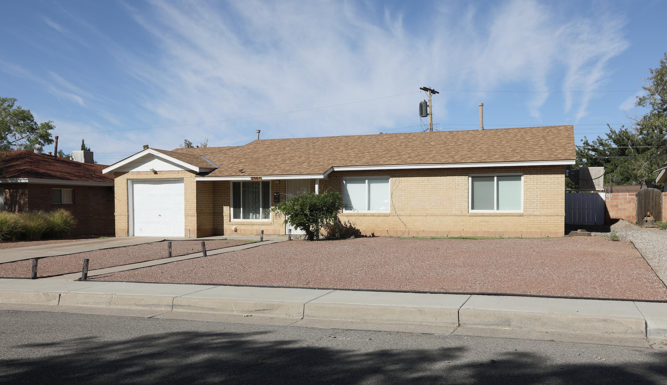 2607 General Bradley Street, Albuquerque NM 87112