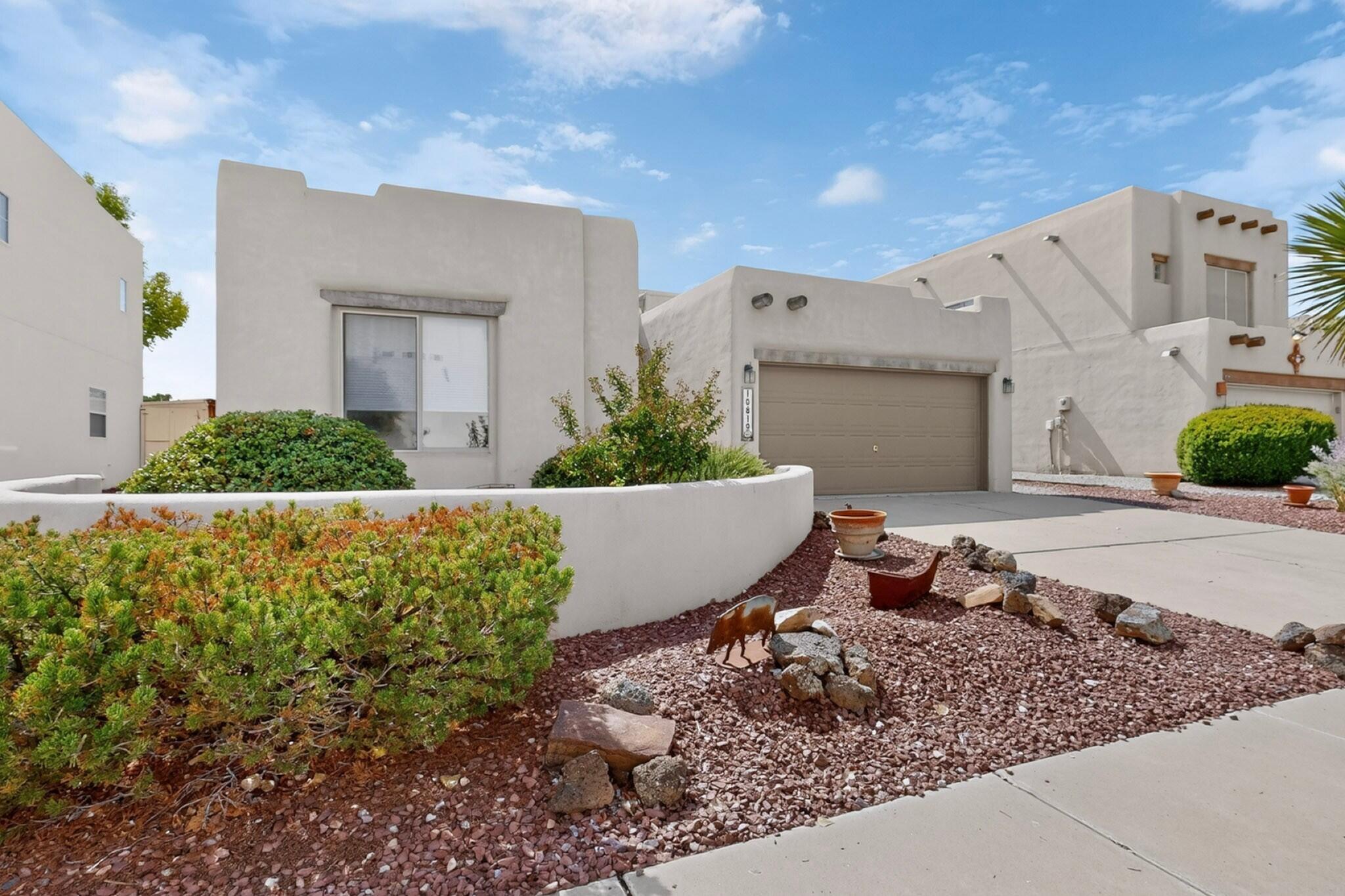 Photo 3 of Sale Pending at 10819 Chicobush Dr Nw, Albuquerque, NM 87114 | MLS# 1111281 | Listing updated on 2026-10-21