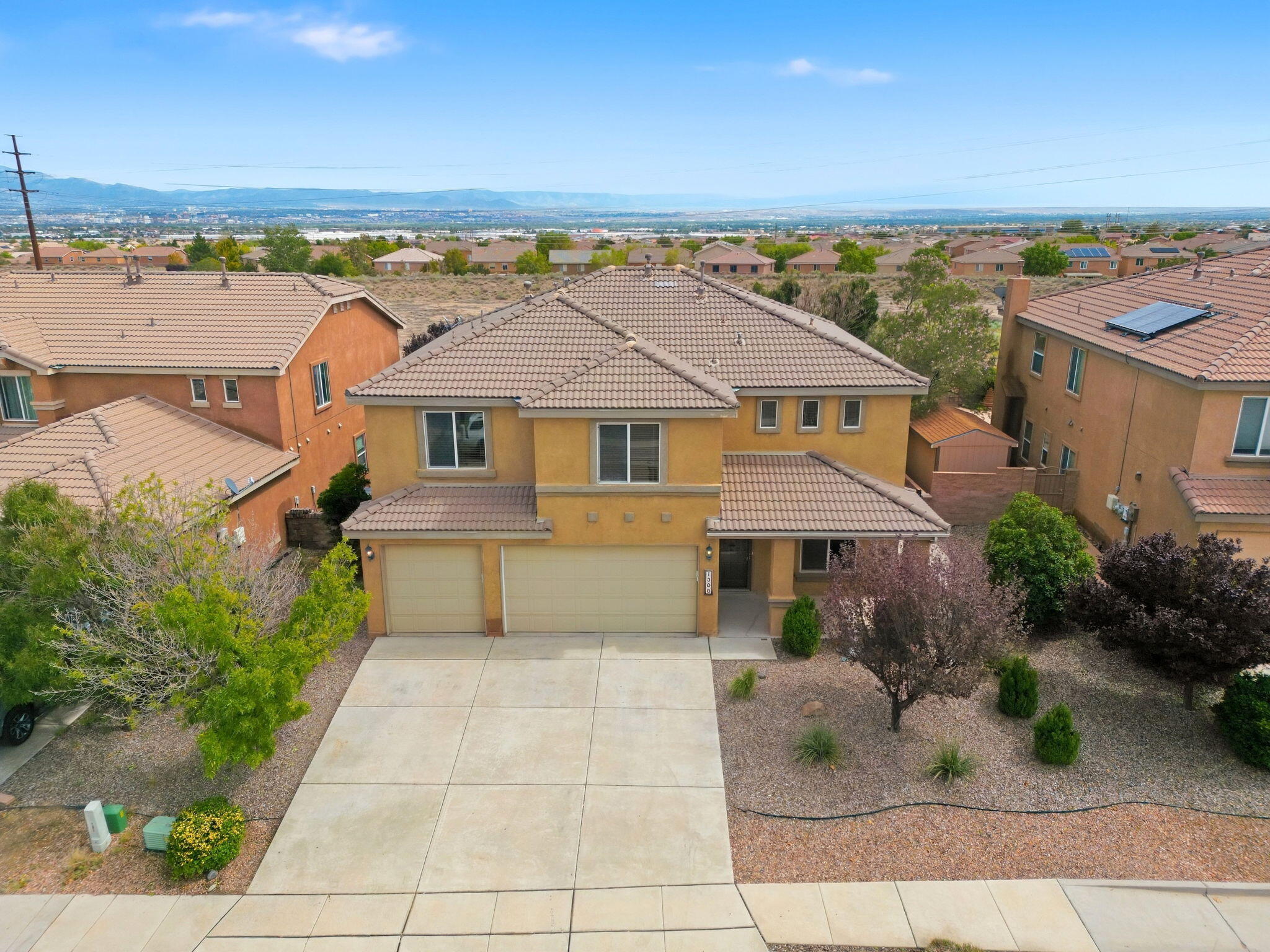 Photo 2 of Single family home for sale at 1308 Summer Breeze Dr Nw, Albuquerque, NM 87120 | MLS# 1111319 | Listing updated on 2026-09-22