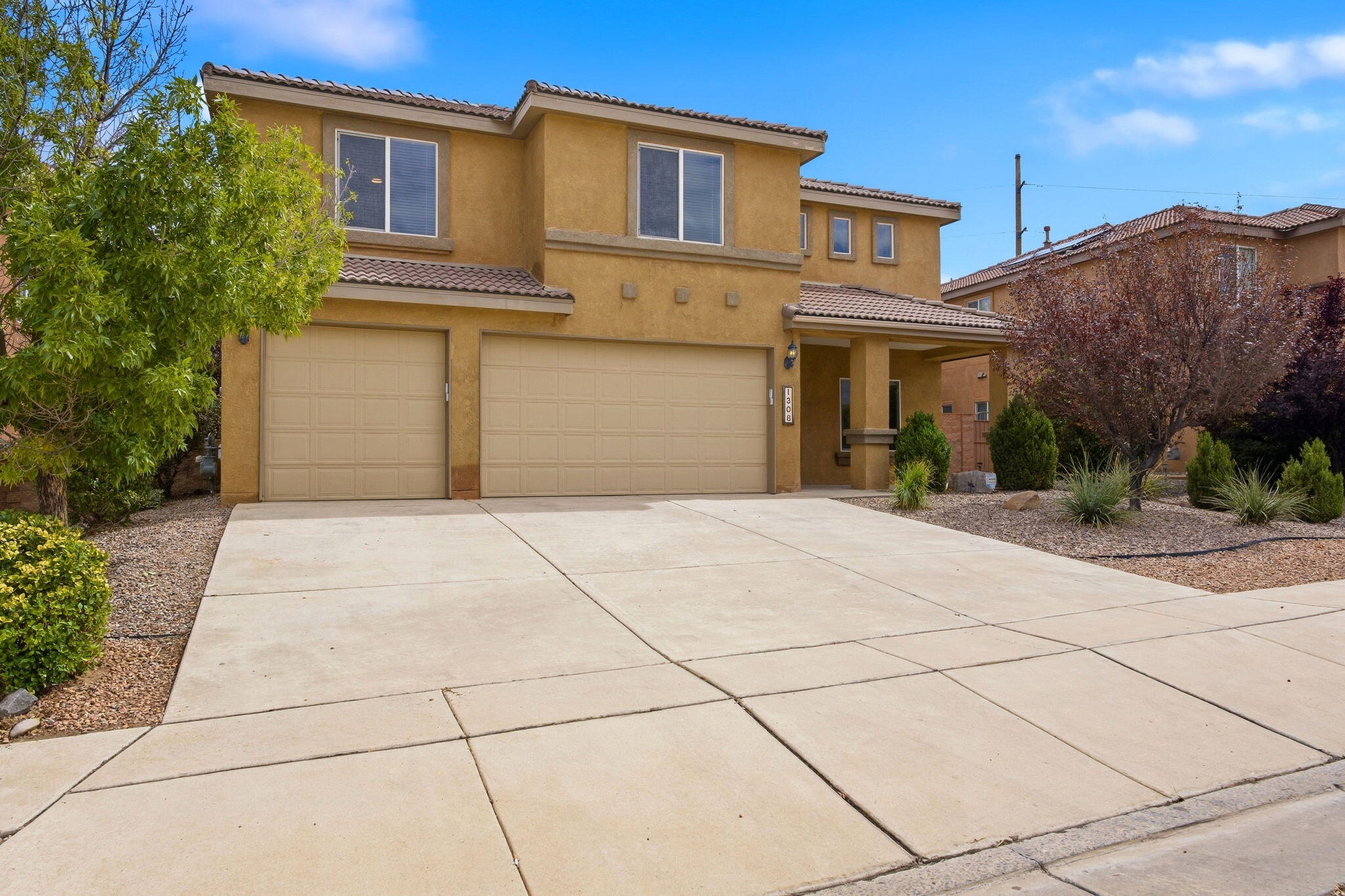 Photo 3 of Single family home for sale at 1308 Summer Breeze Dr Nw, Albuquerque, NM 87120 | MLS# 1111319 | Listing updated on 2026-09-22